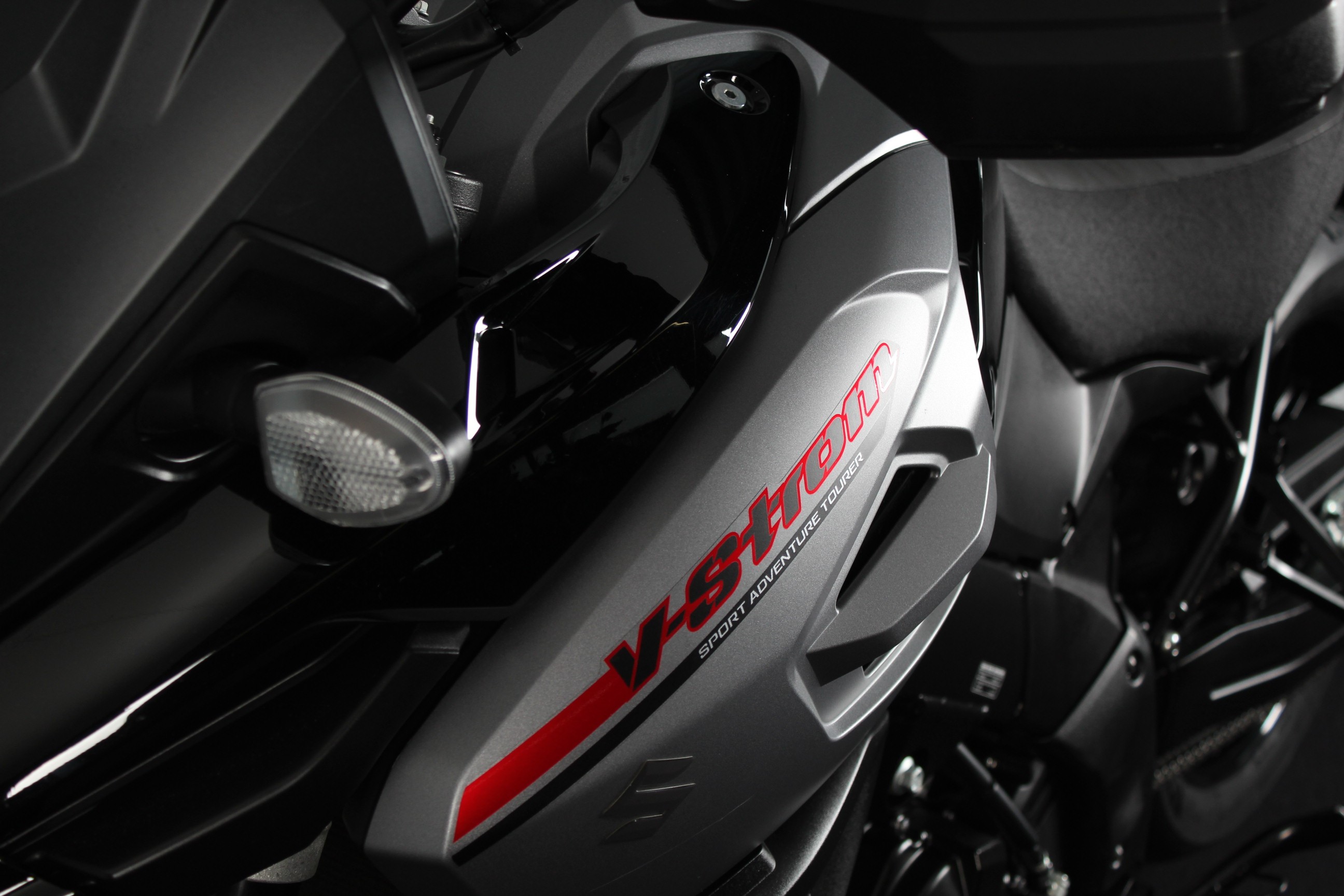 SUZUKI V-Strom DL 1000 ABS