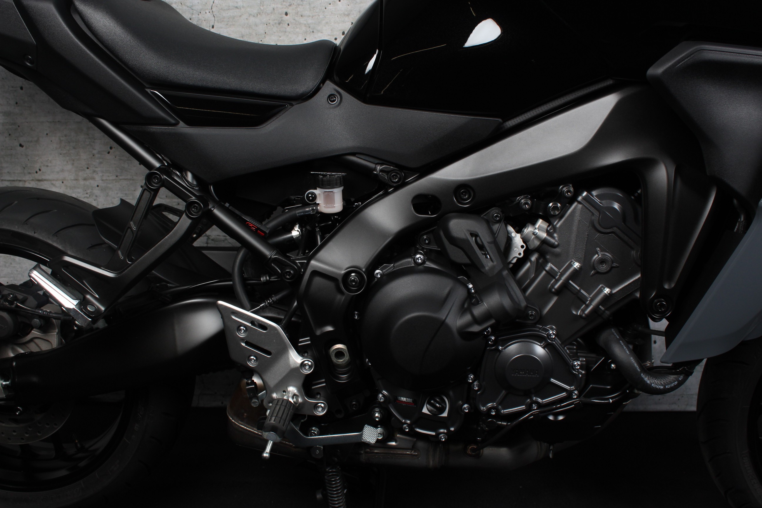 YAMAHA Tracer 9 ABS Y-AMT BTW-motor