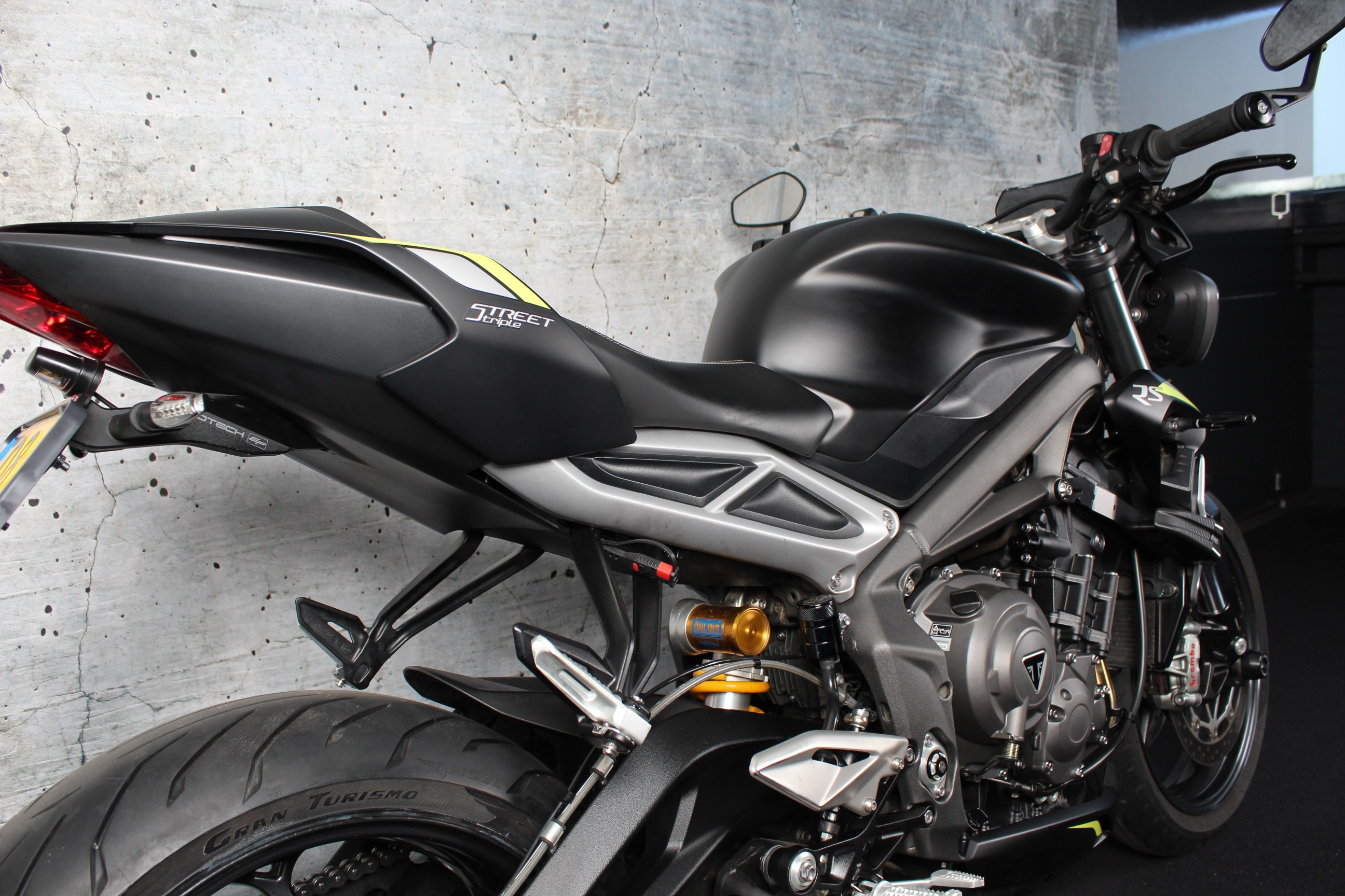 TRIUMPH Street Triple RS
