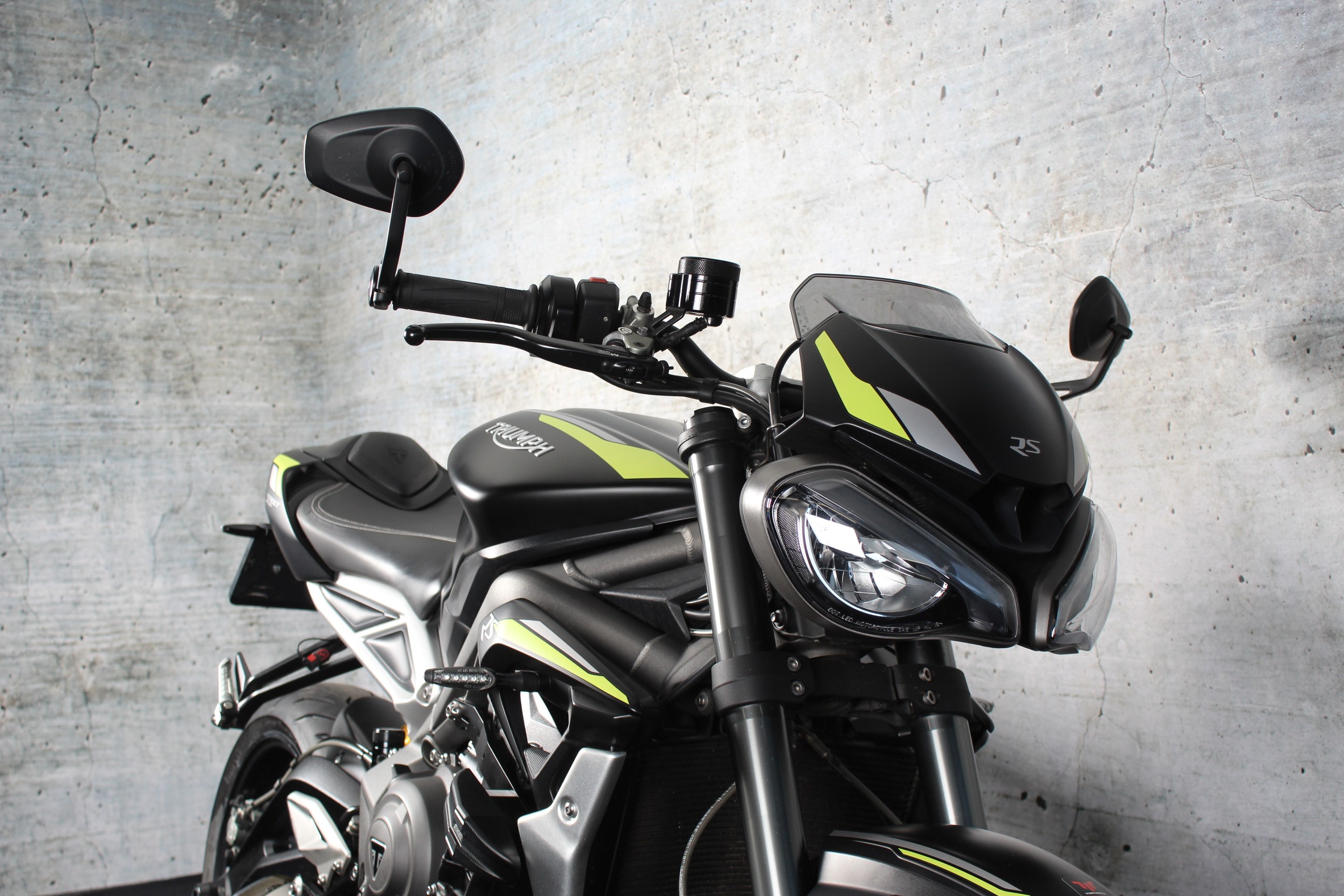 TRIUMPH Street Triple RS