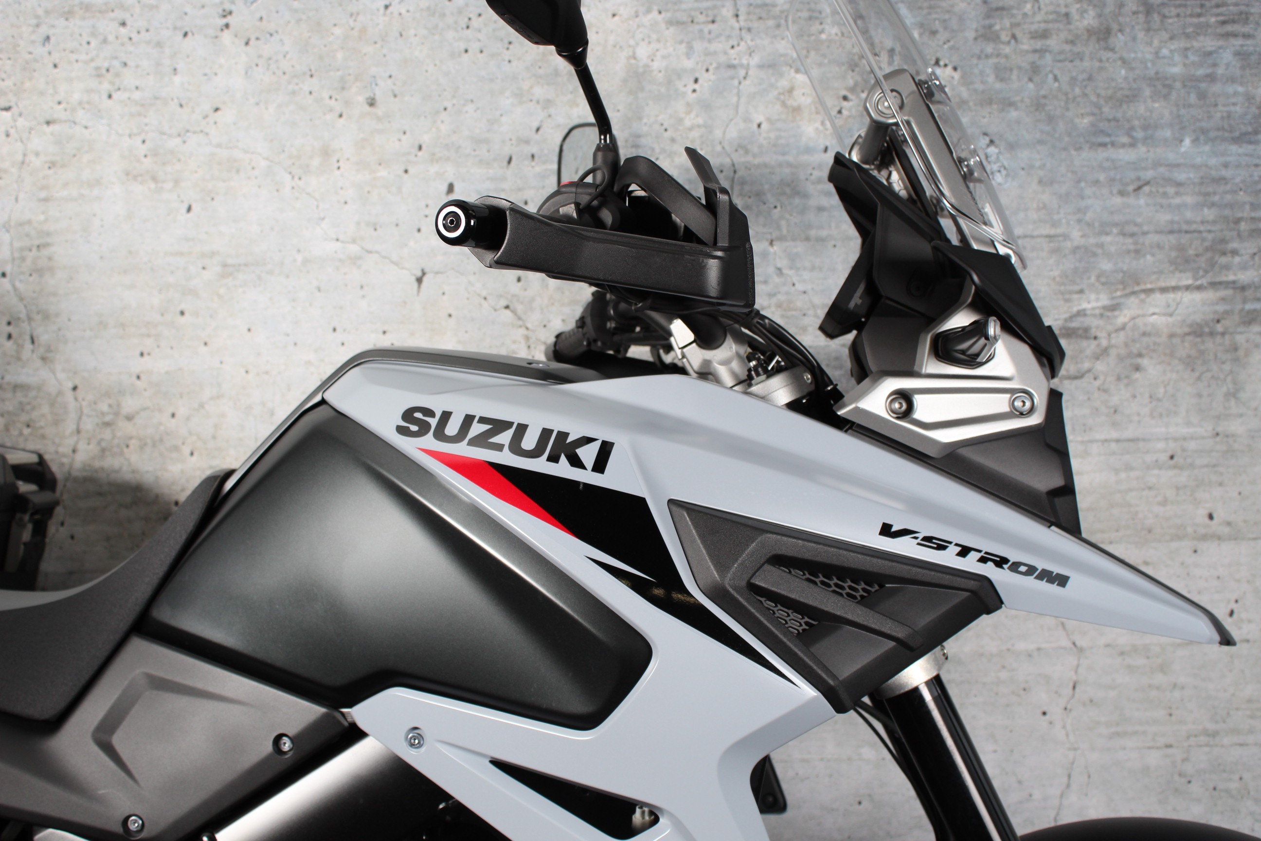 SUZUKI V-strom DL 1050 ABS