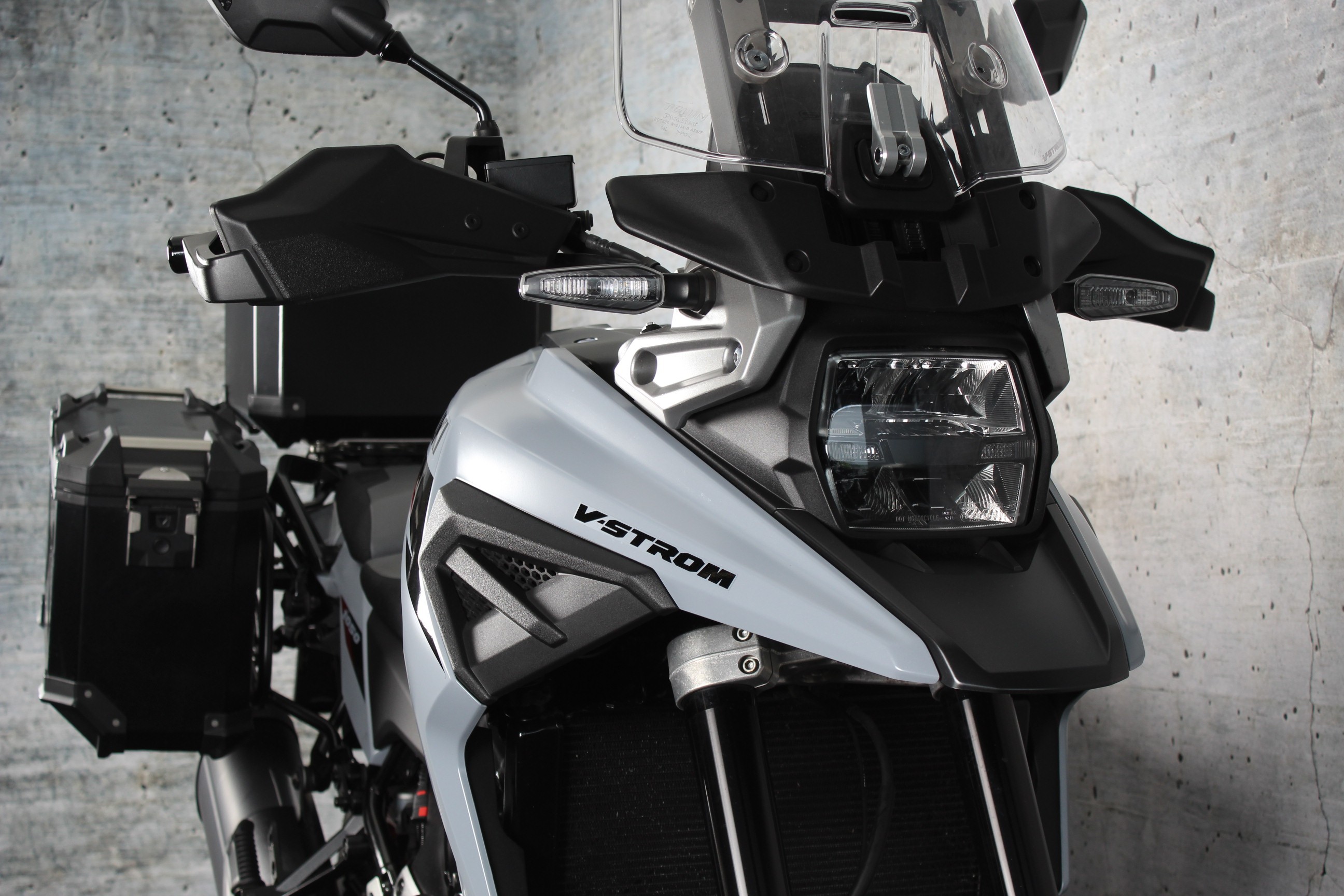 SUZUKI V-strom DL 1050 ABS