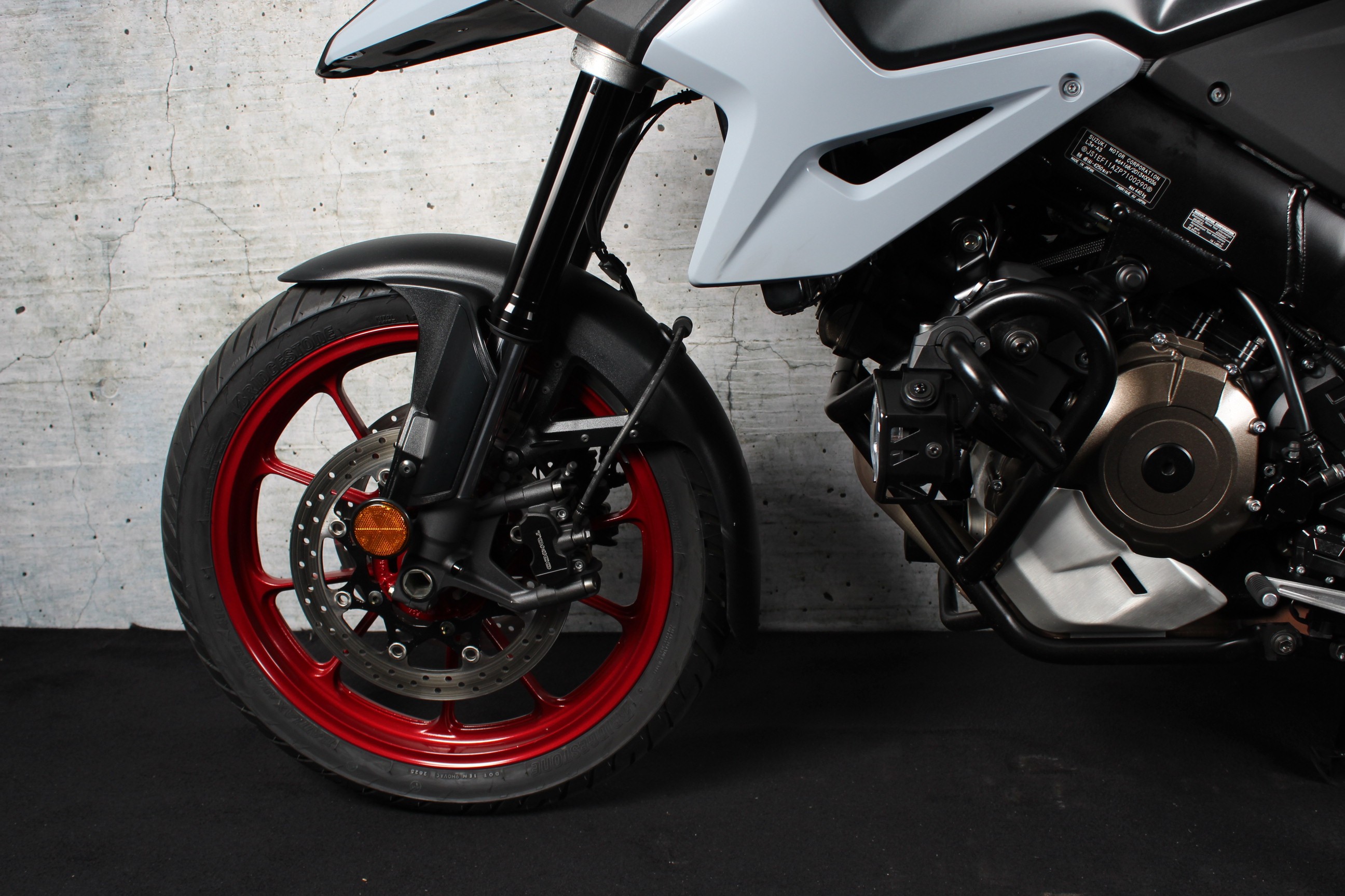 SUZUKI V-strom DL 1050 ABS