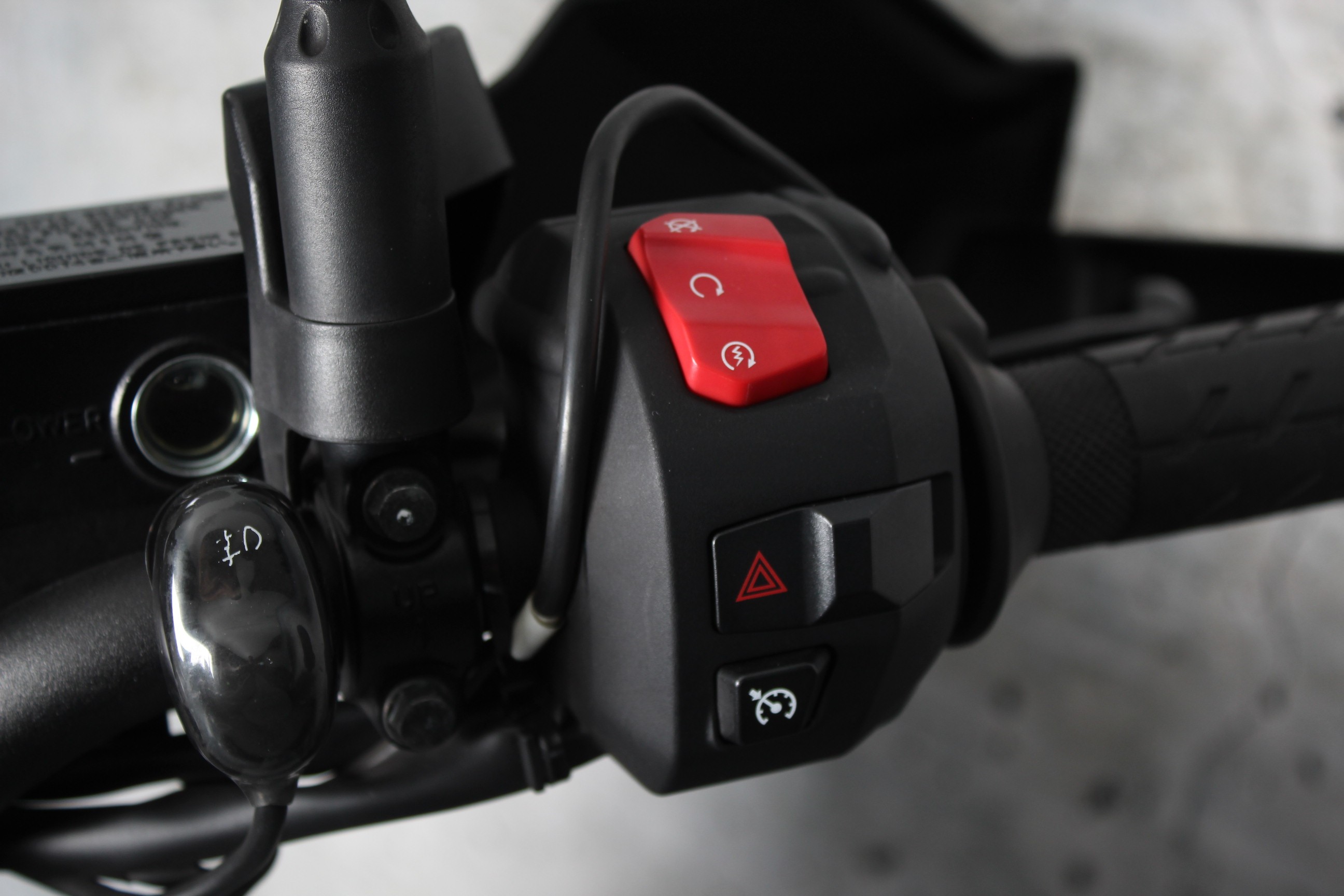 SUZUKI V-strom DL 1050 ABS