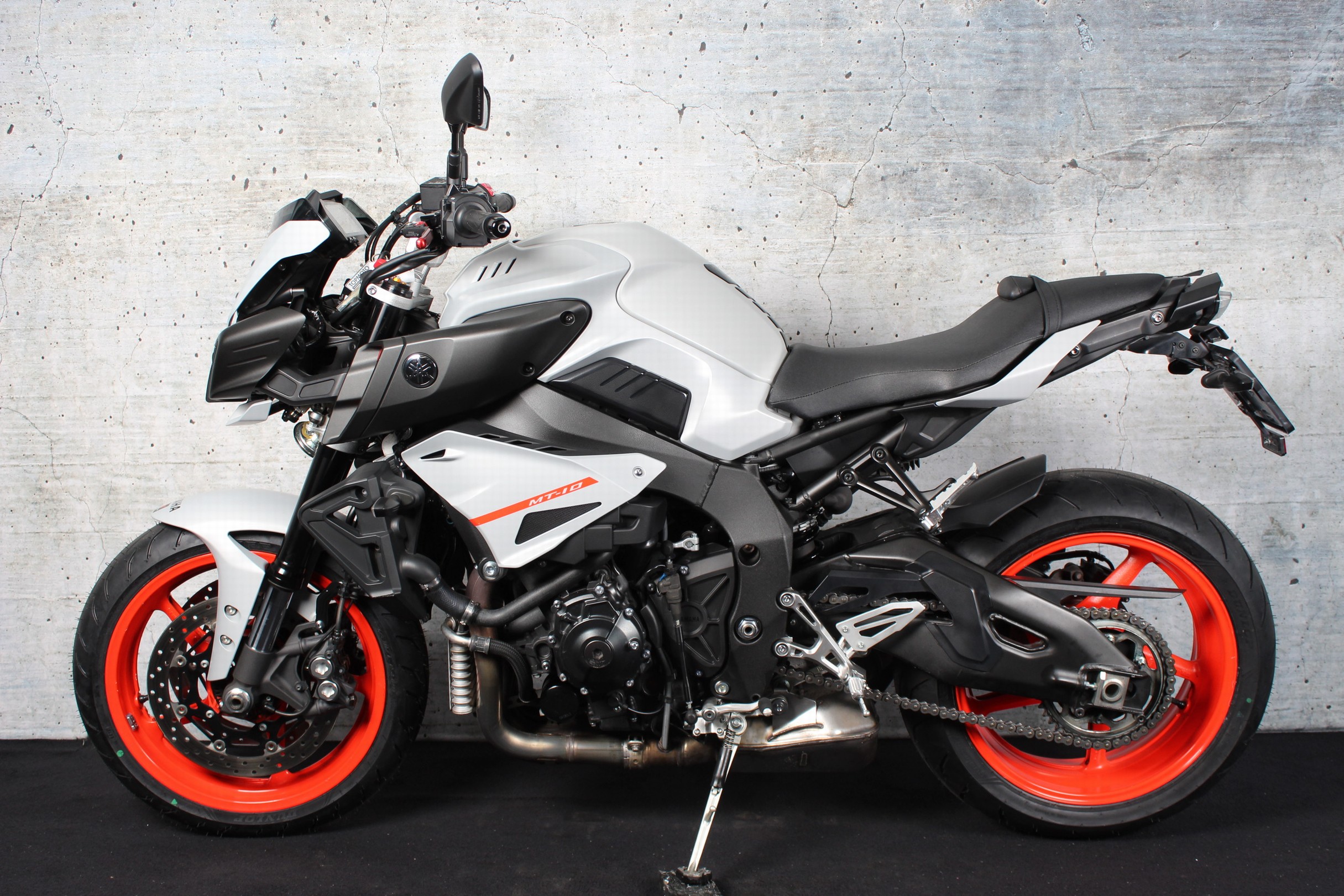 YAMAHA MT 10 ABS