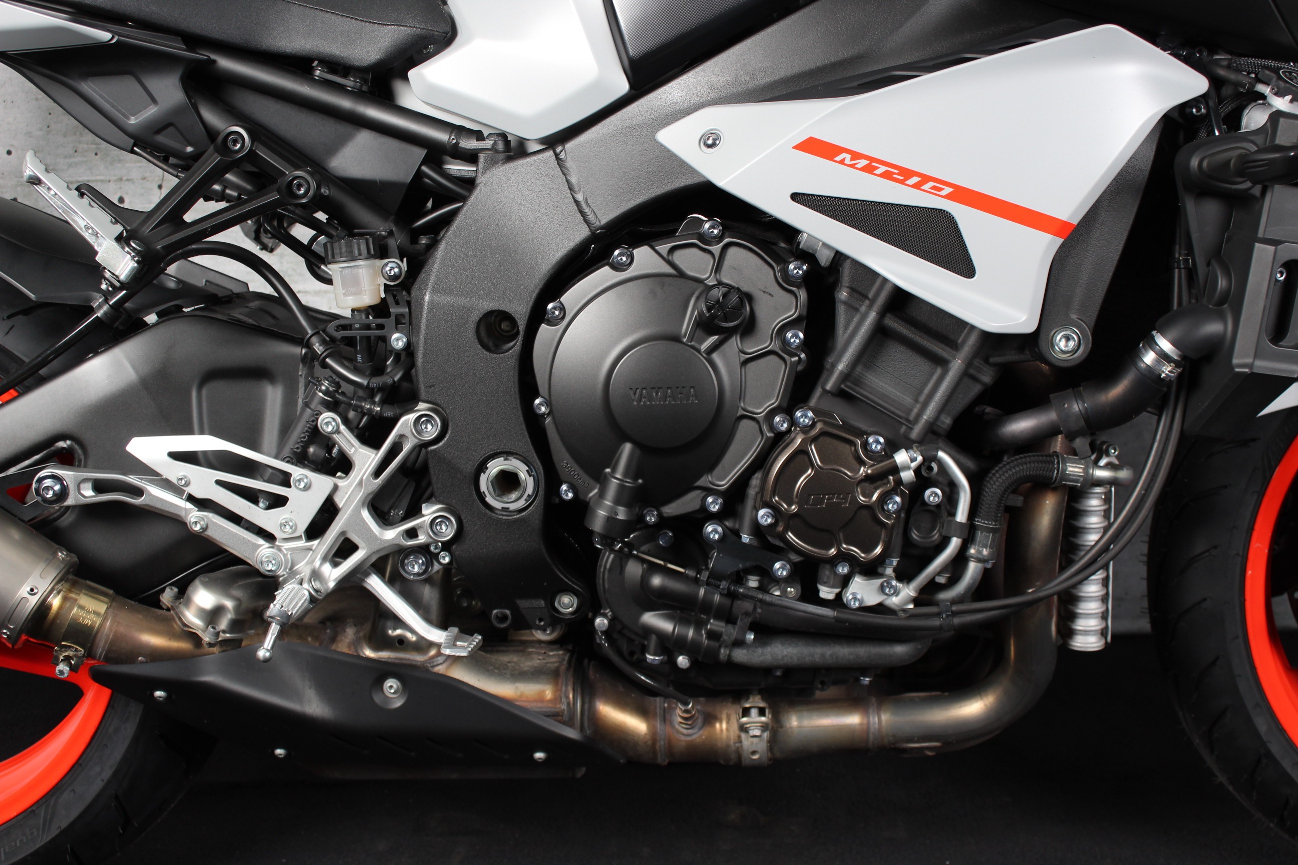 YAMAHA MT 10 ABS