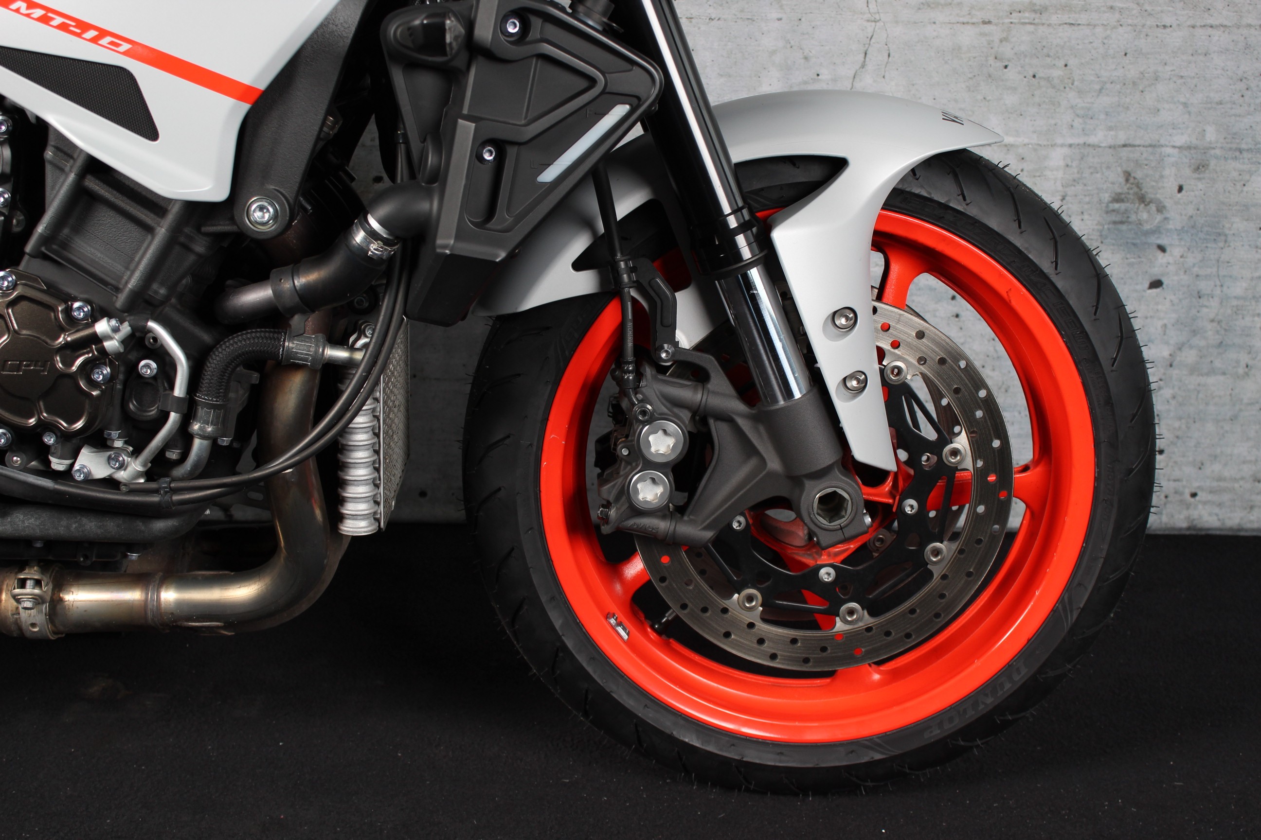 YAMAHA MT 10 ABS
