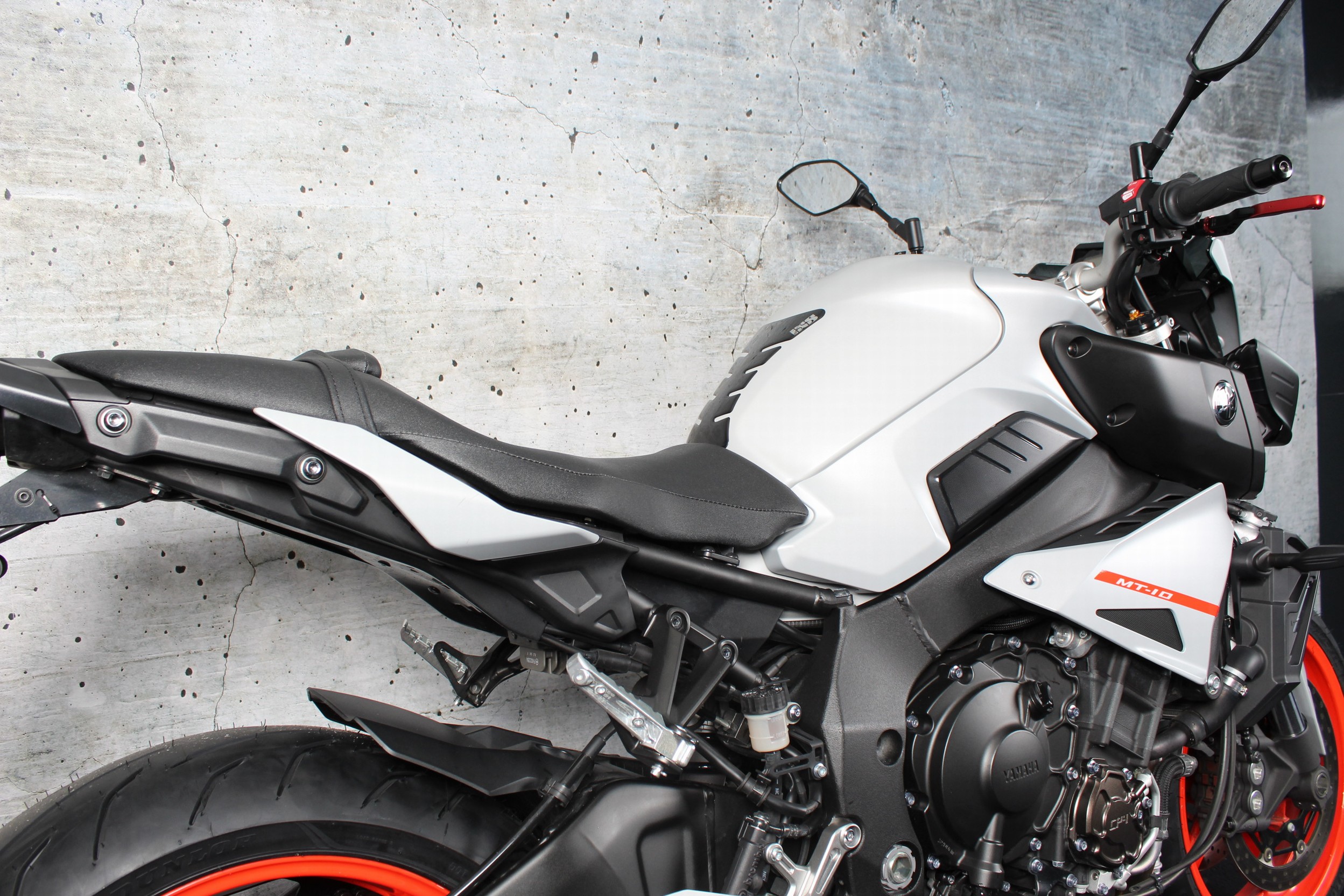 YAMAHA MT 10 ABS