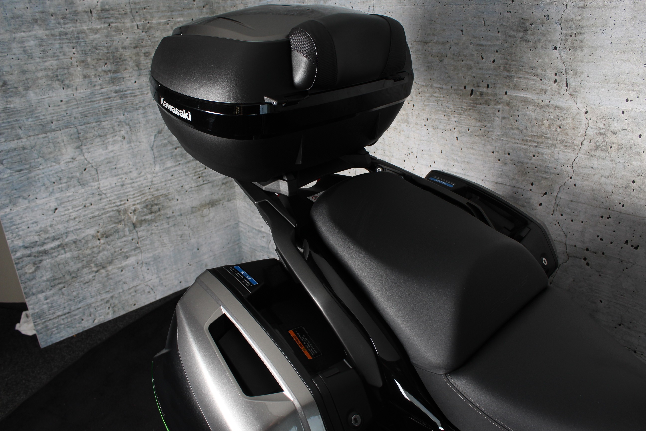 KAWASAKI Versys 1100 SE Grand Tourer