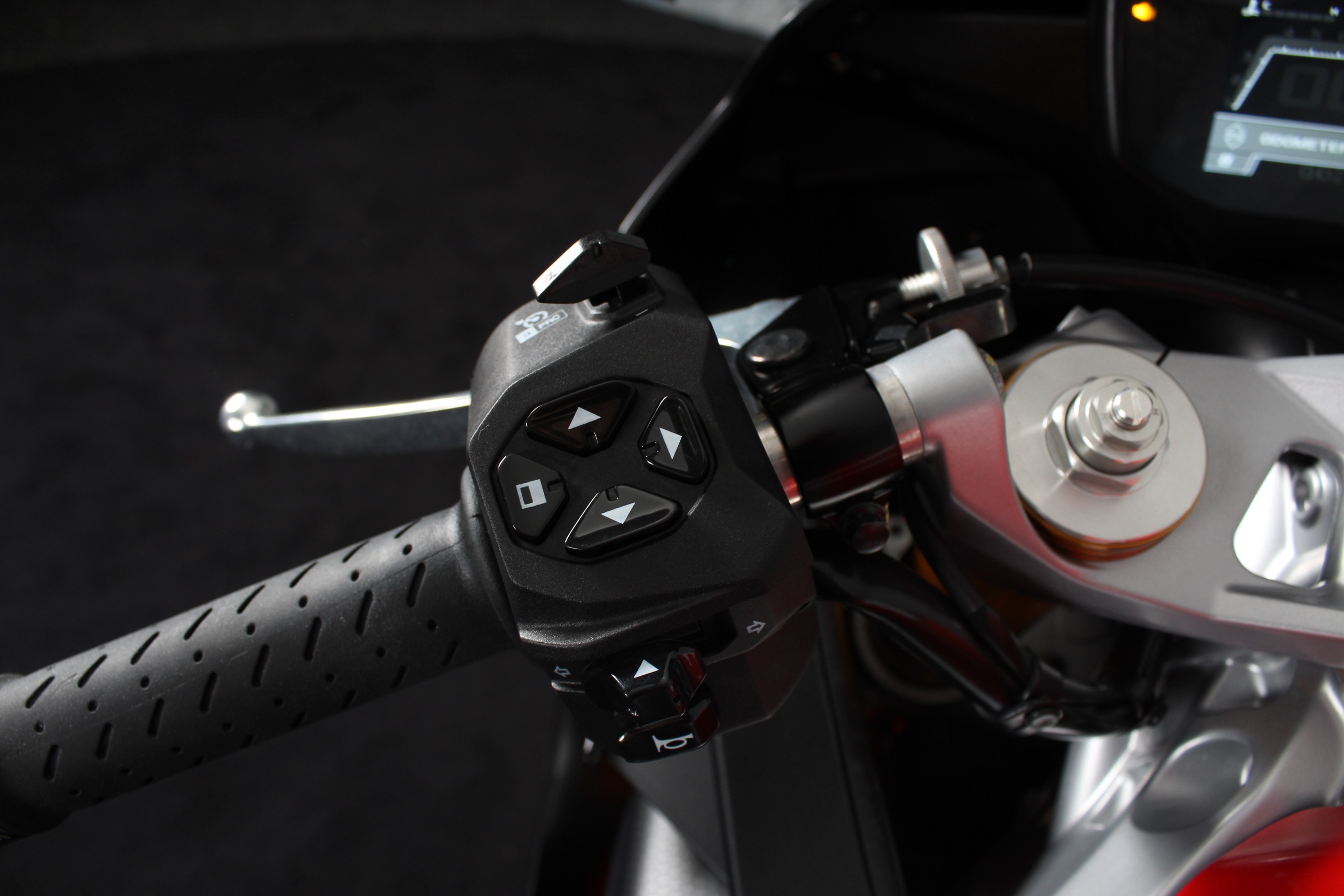 APRILIA RS 660 SC-project