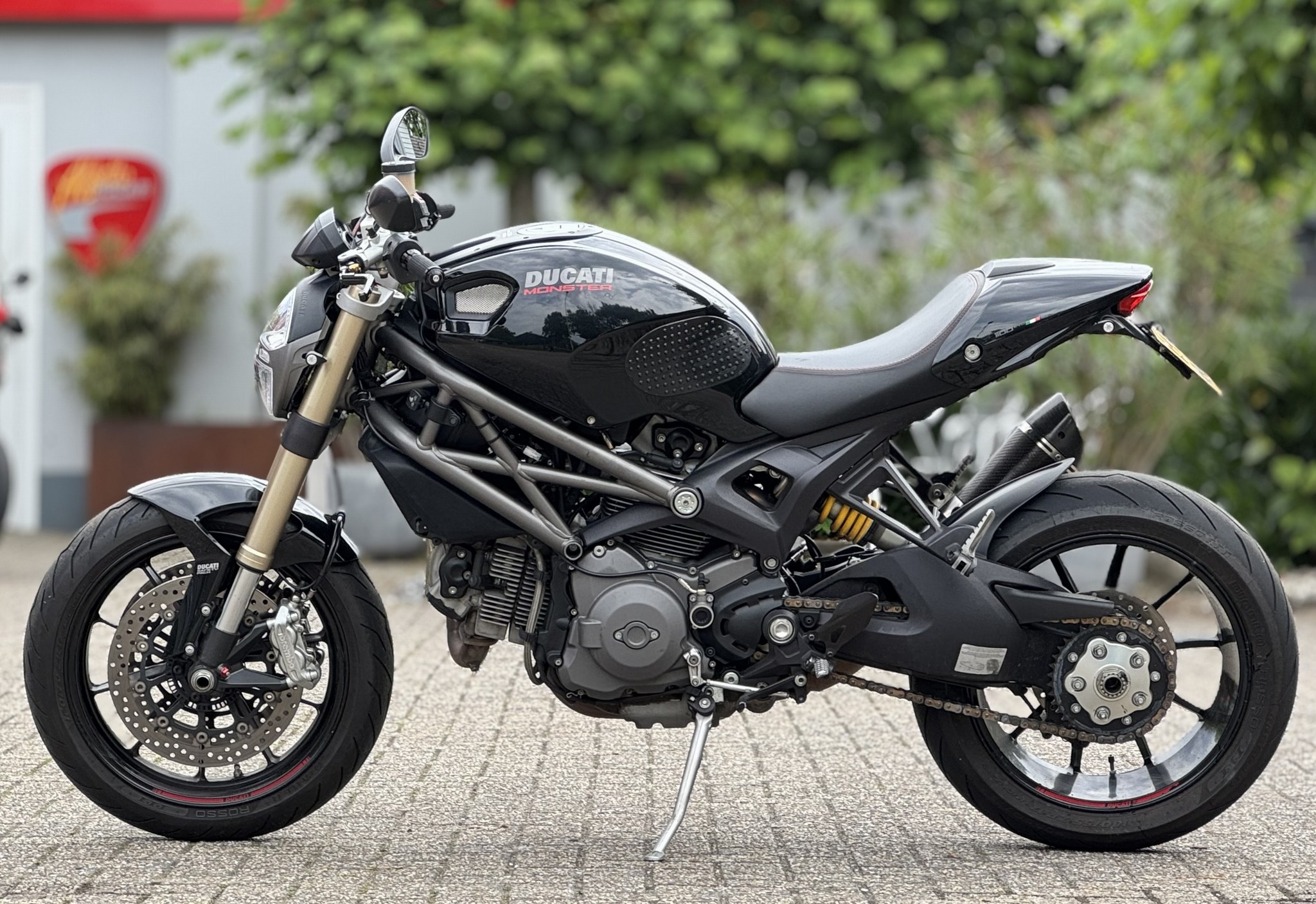 DUCATI M 1100 EVO