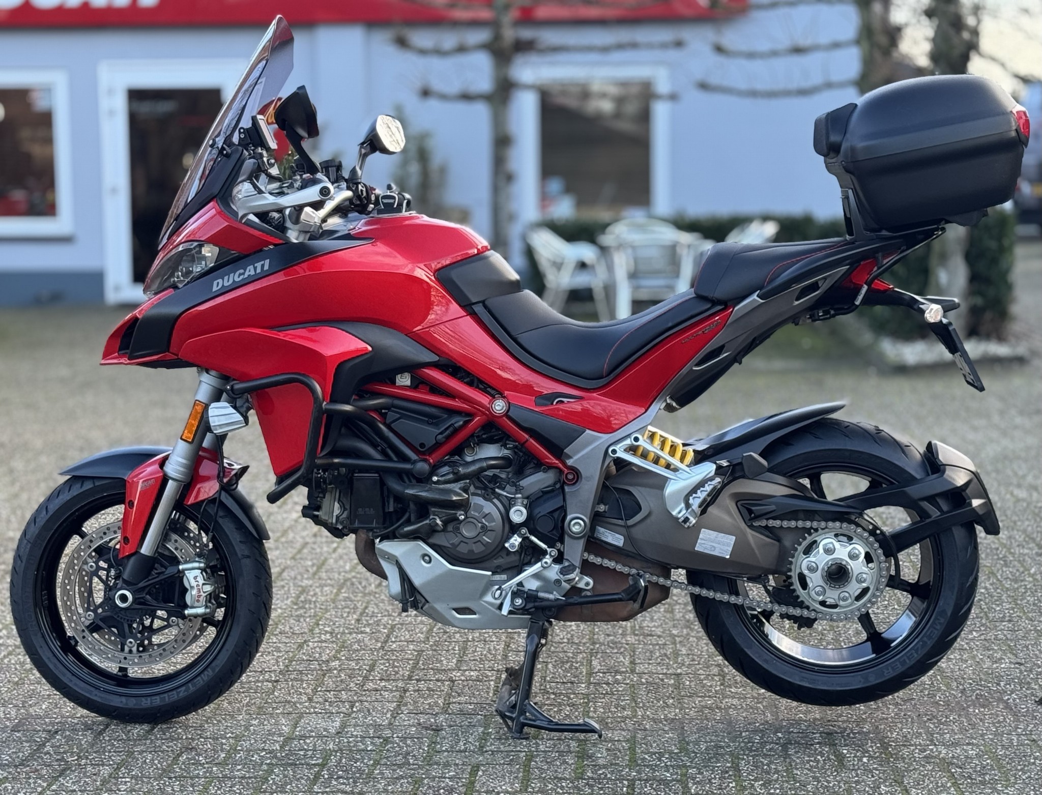 DUCATI Multistrada 1200S