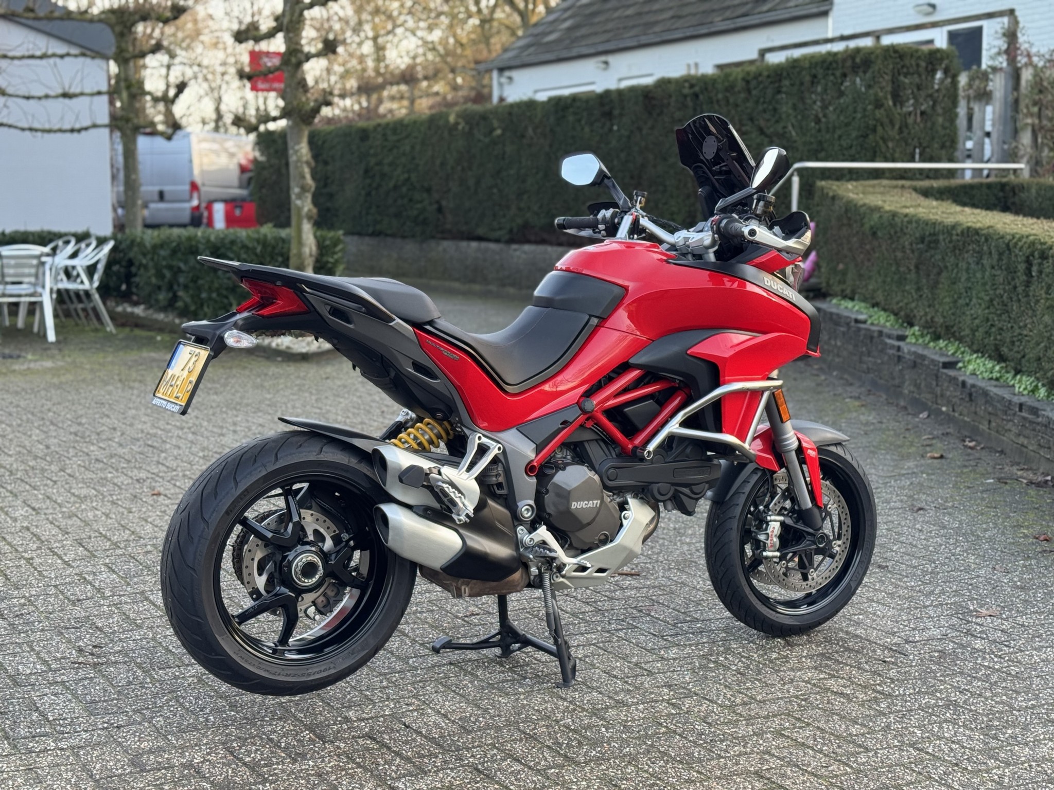 DUCATI Multistrada 1200S Rood