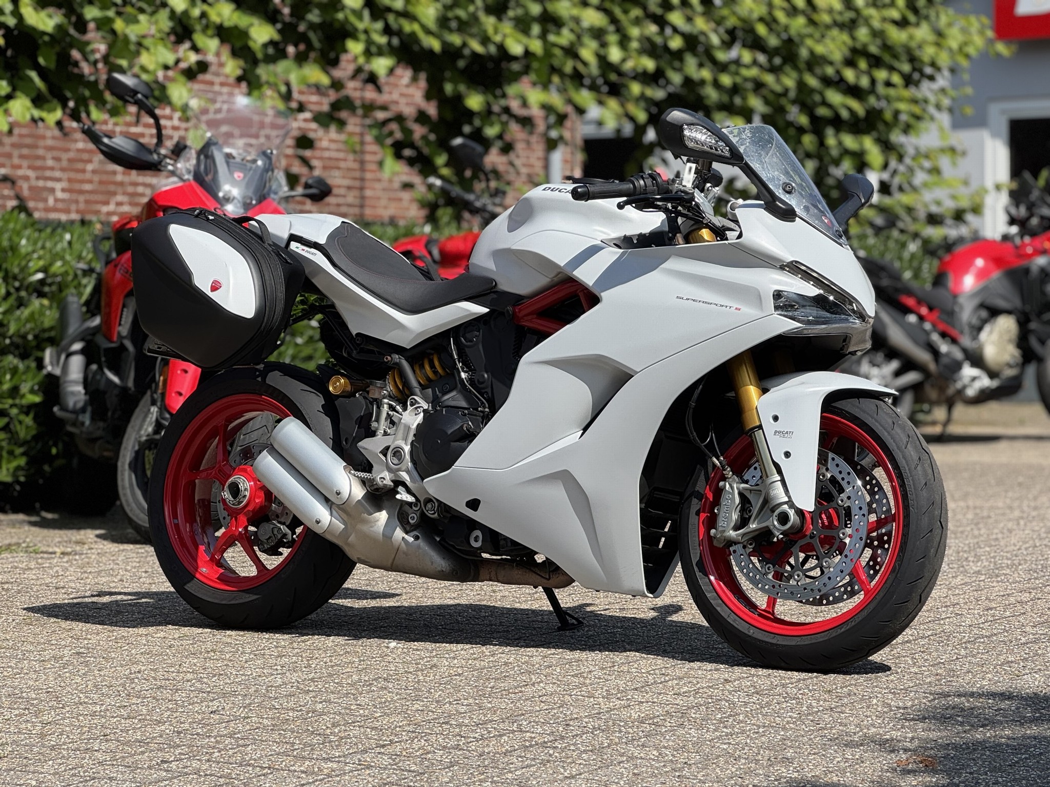DUCATI Supersport S Wit