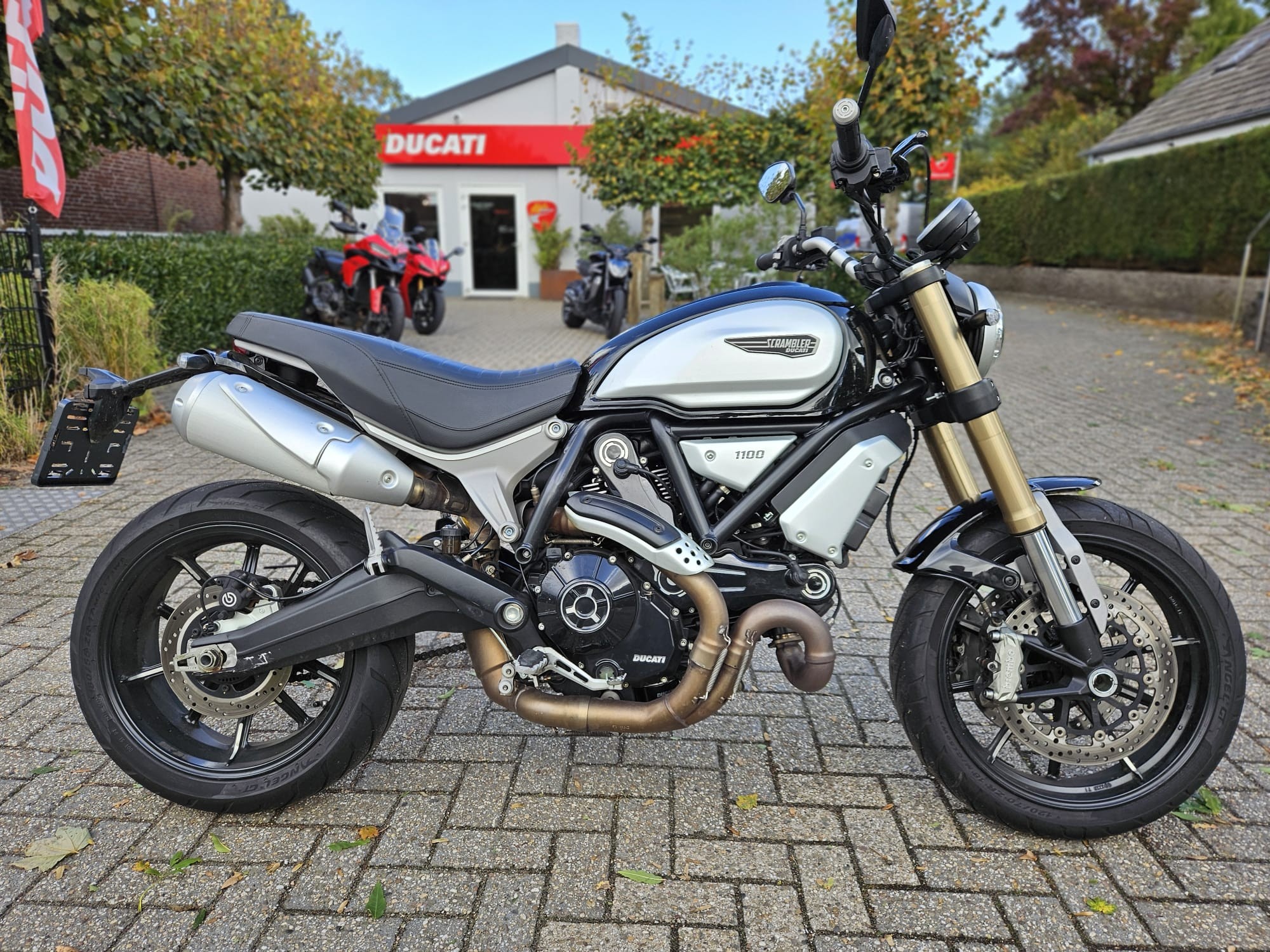 DUCATI SCRAMBLER 1100