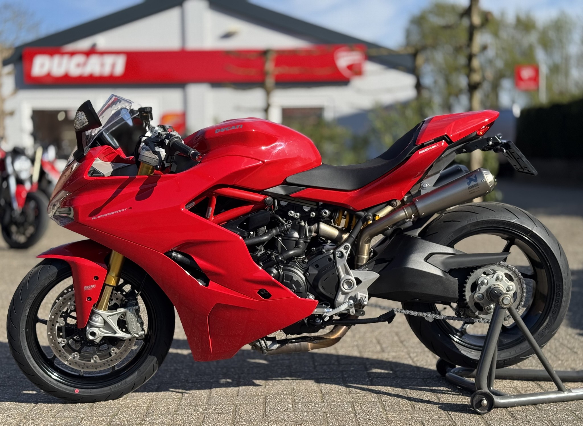 DUCATI Supersport S Rood
