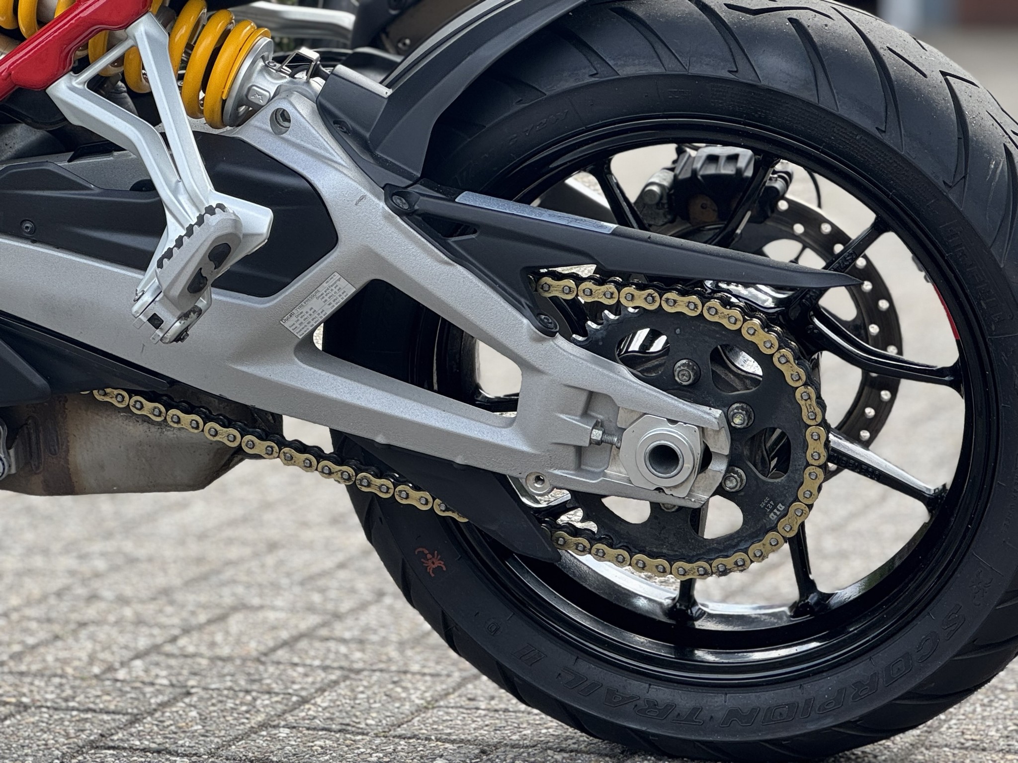 DUCATI Multistrada V4 S-Rader - Red