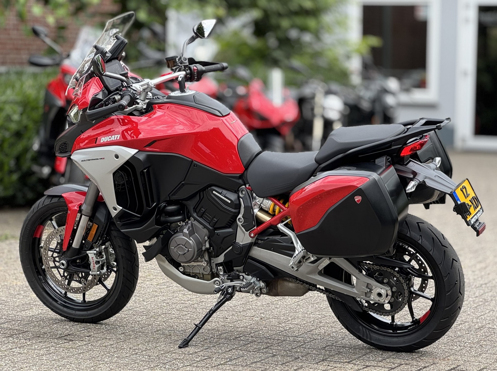 DUCATI Multistrada V4 S-Rader - Red