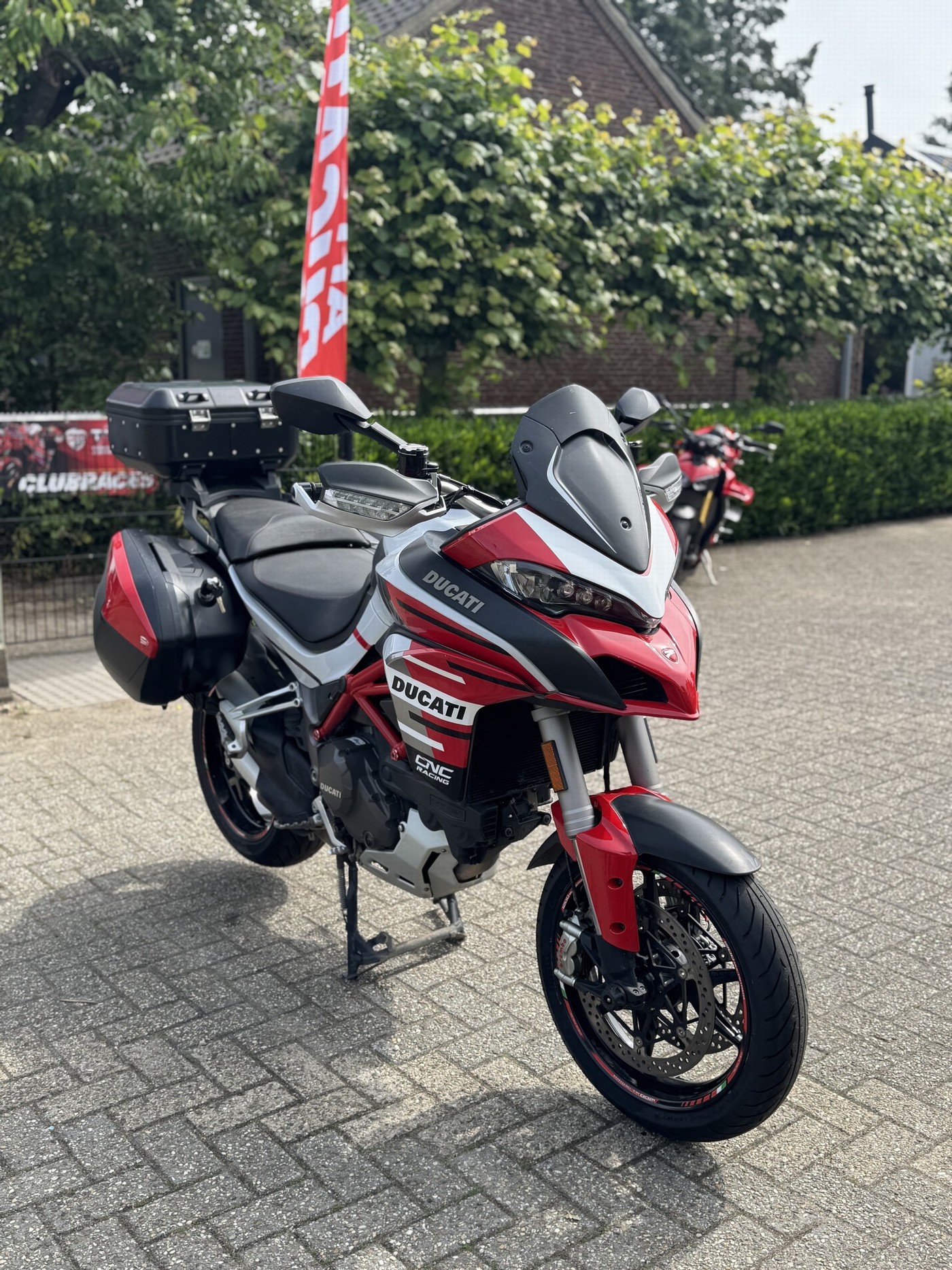 DUCATI MULTISTRADA 1200s