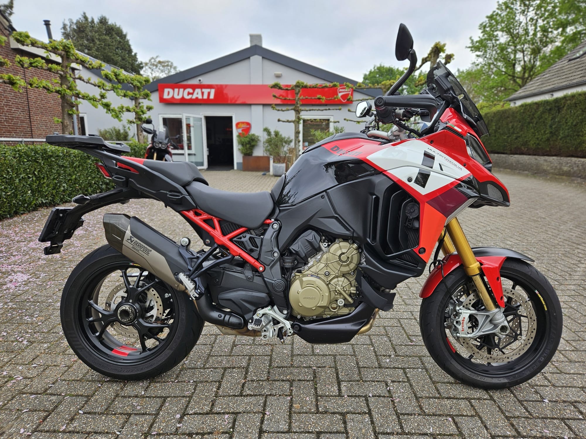 DUCATI Multistrada V4S Pikes Peak