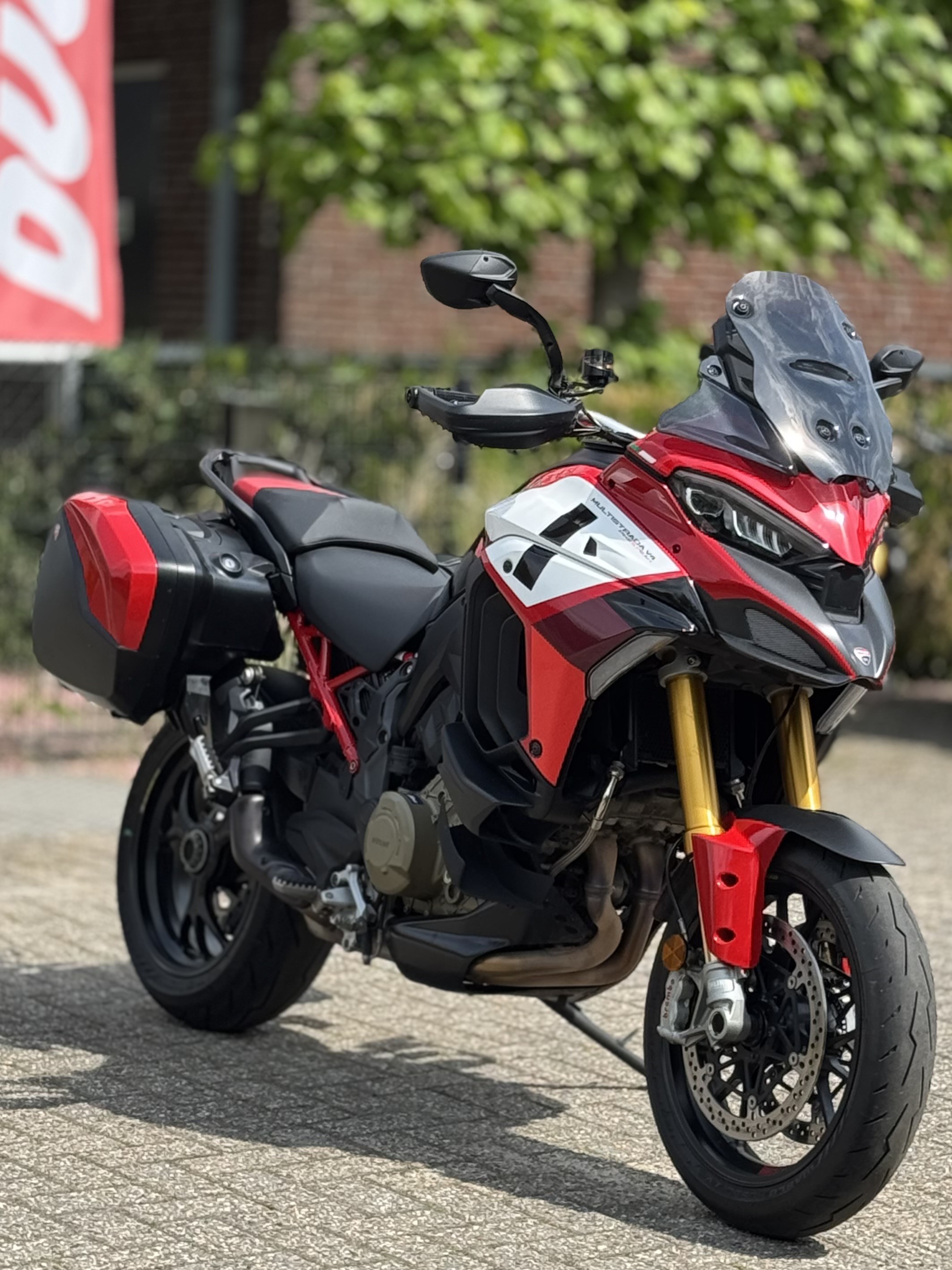 DUCATI Multistrada V4S Pikes Peak
