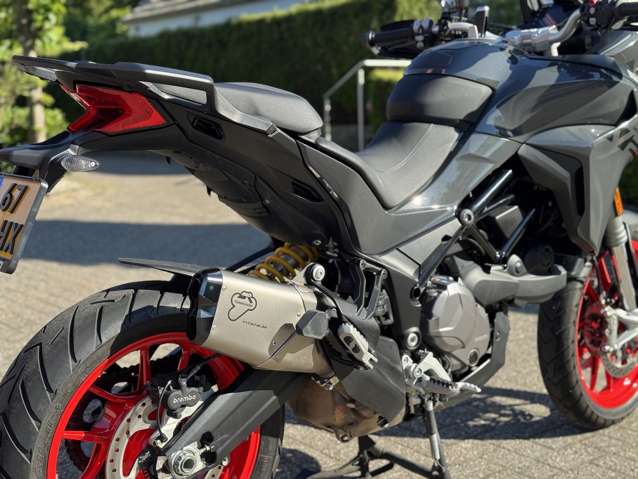 DUCATI Multistrada V2 S - Grey