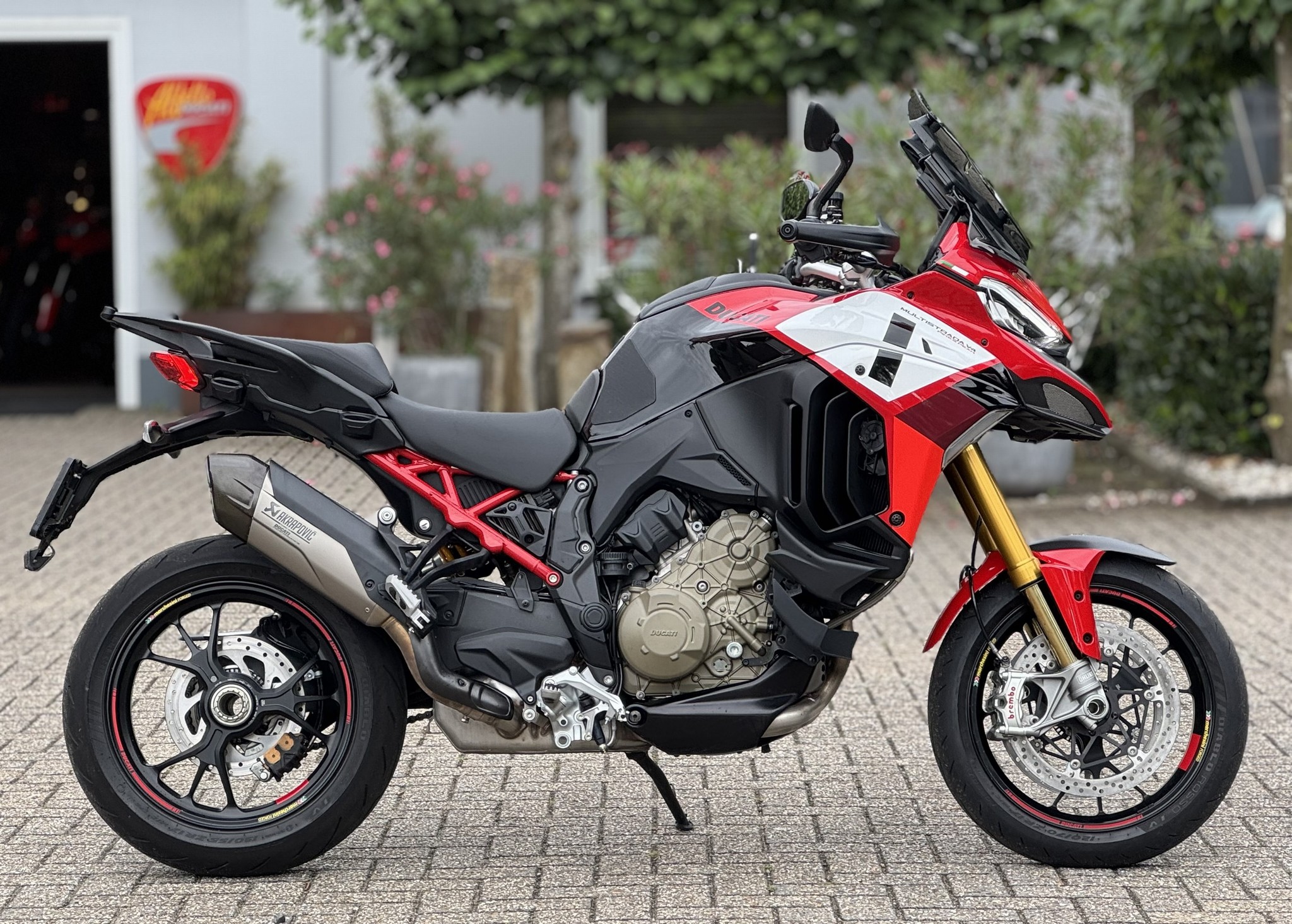 DUCATI Multistrada V4 S Pikes Peak -