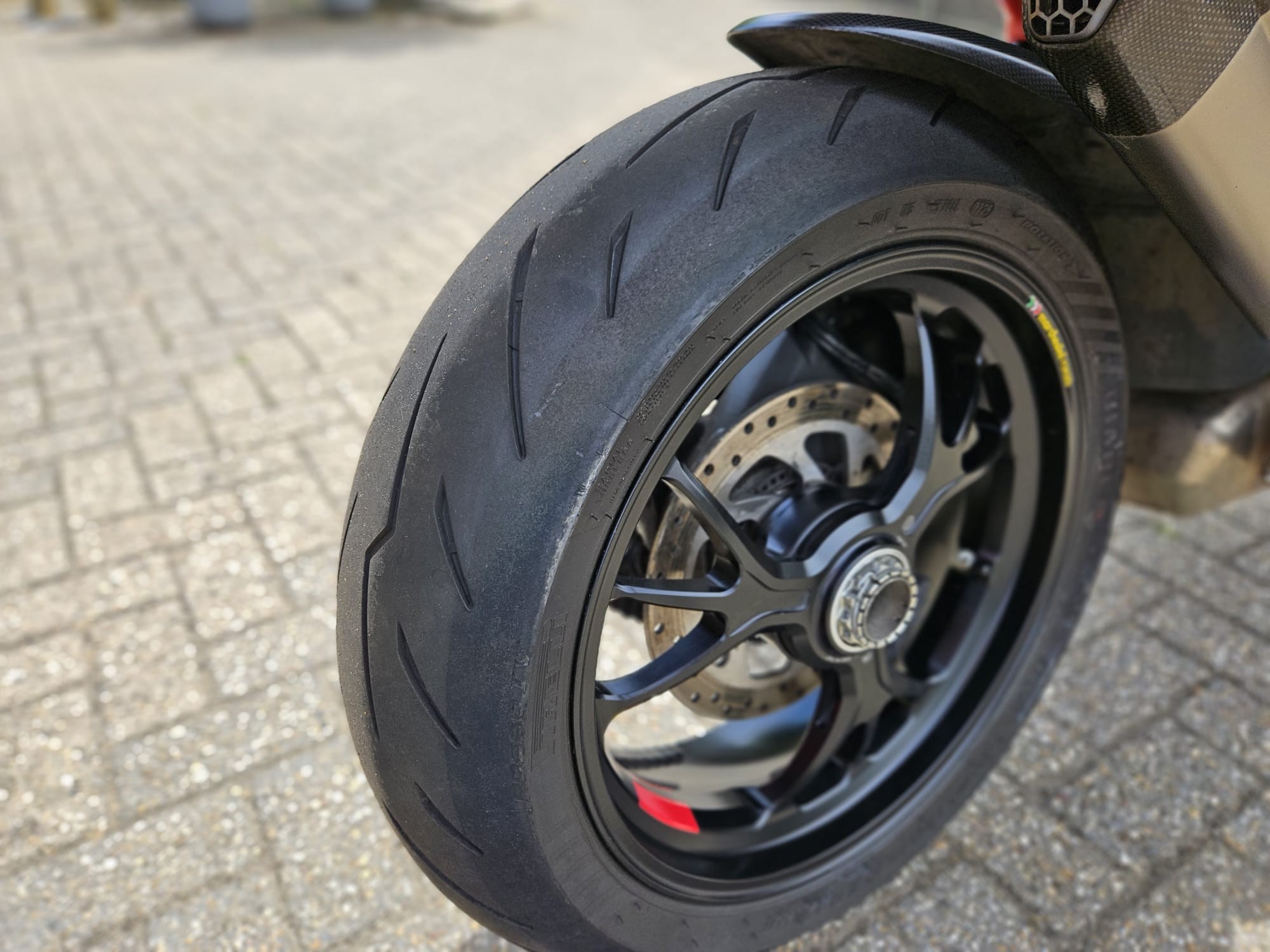 DUCATI Multistrada V4 S Pikes Peak -