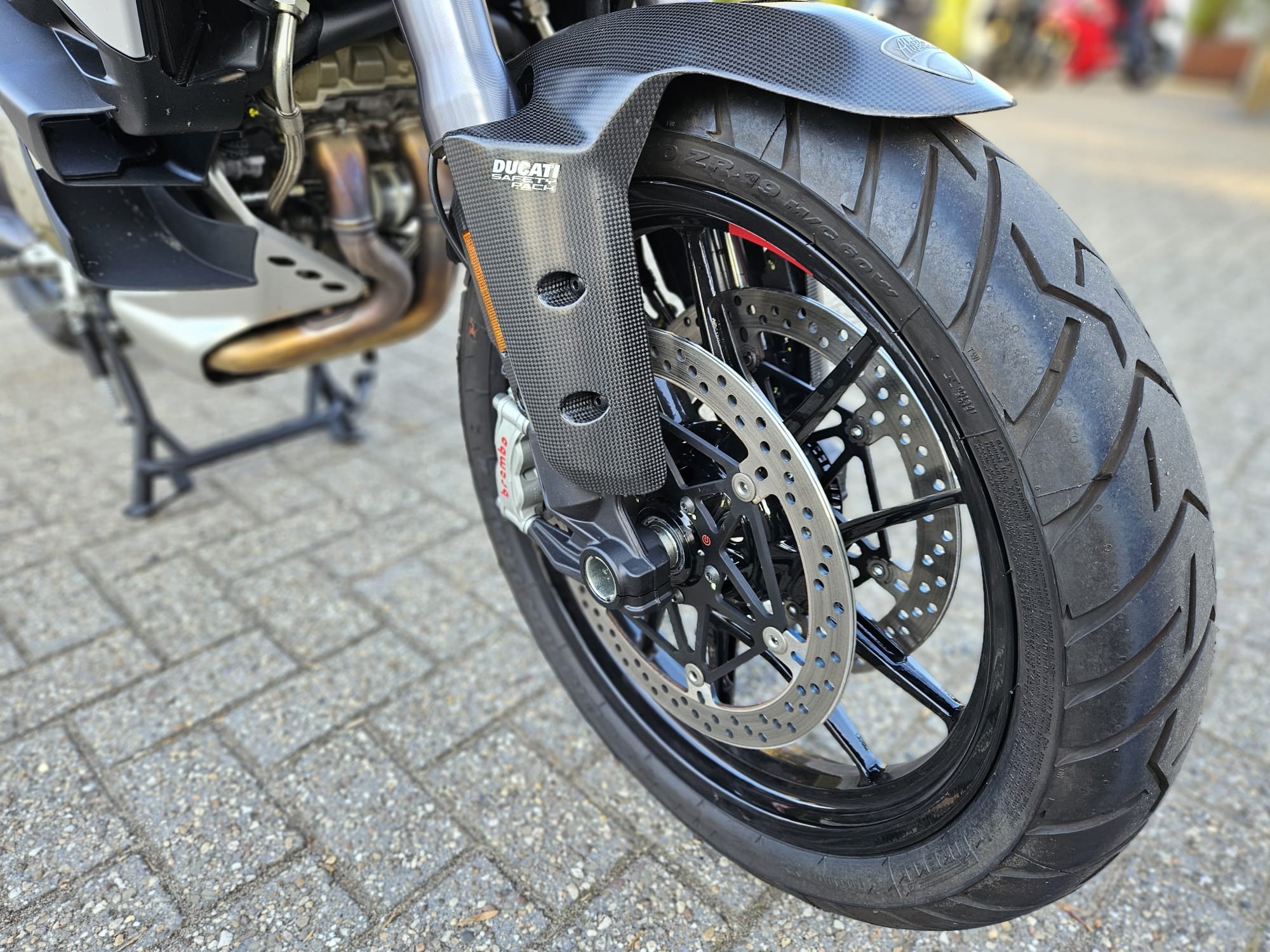 DUCATI Multistrada V4 S-FULL - Red