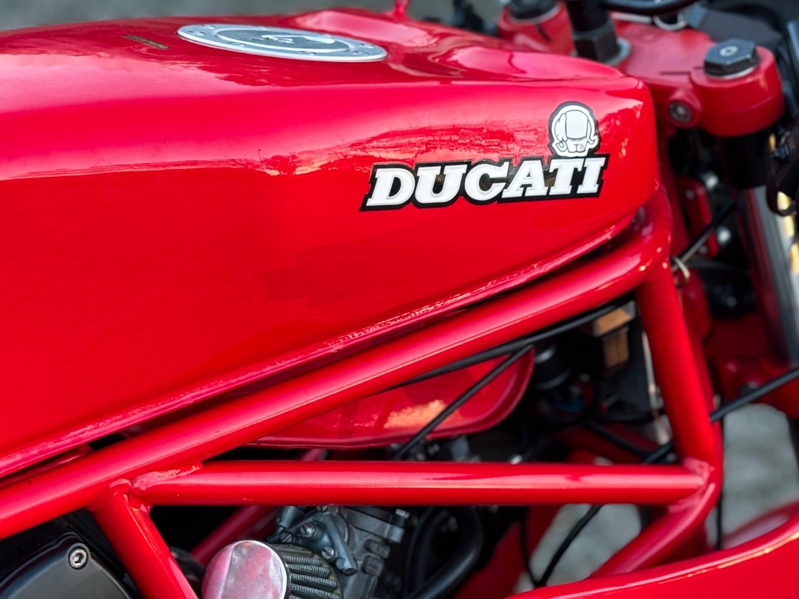 DUCATI 350 F3
