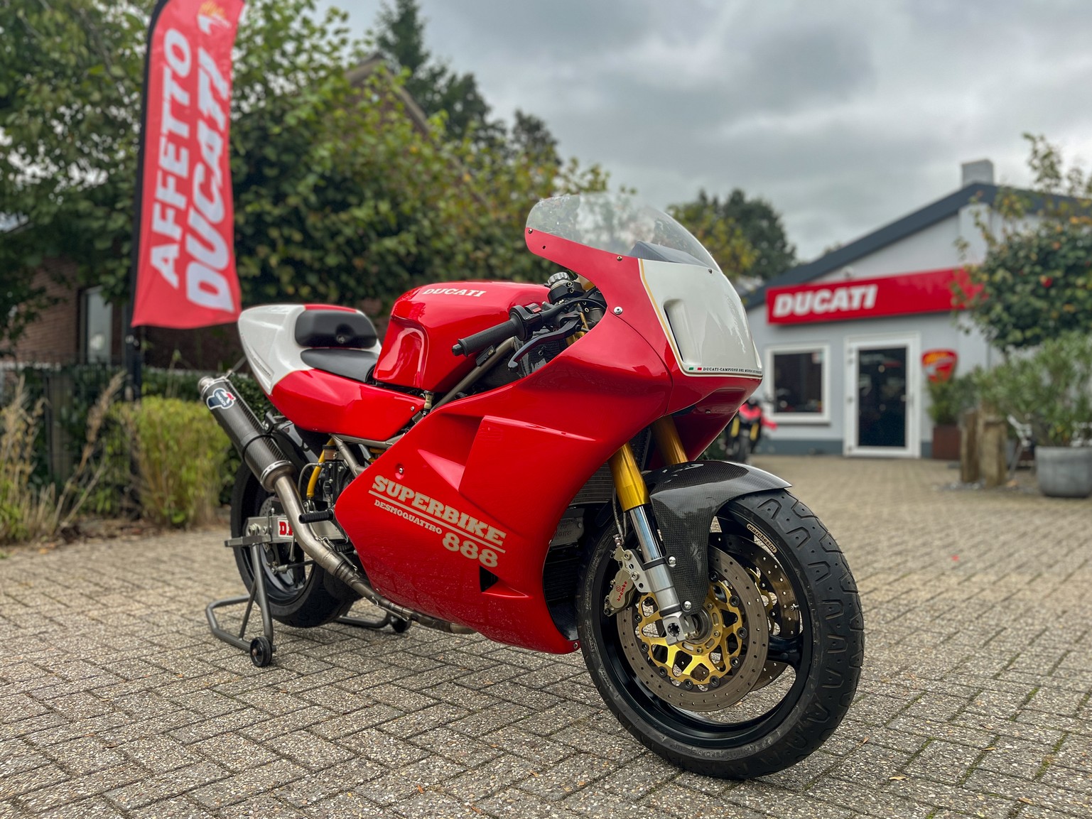 DUCATI 888 Corsa