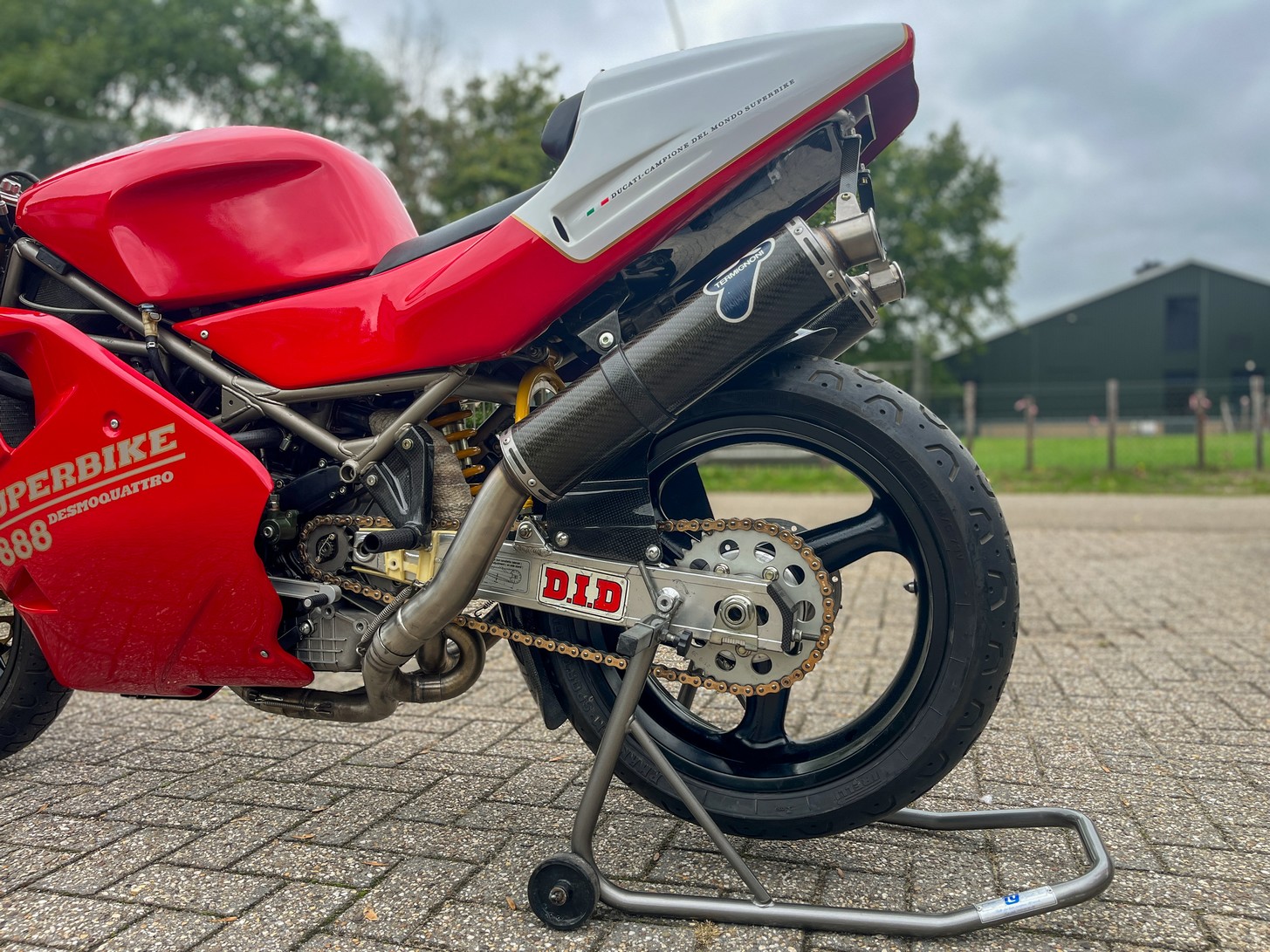 DUCATI 888 Corsa