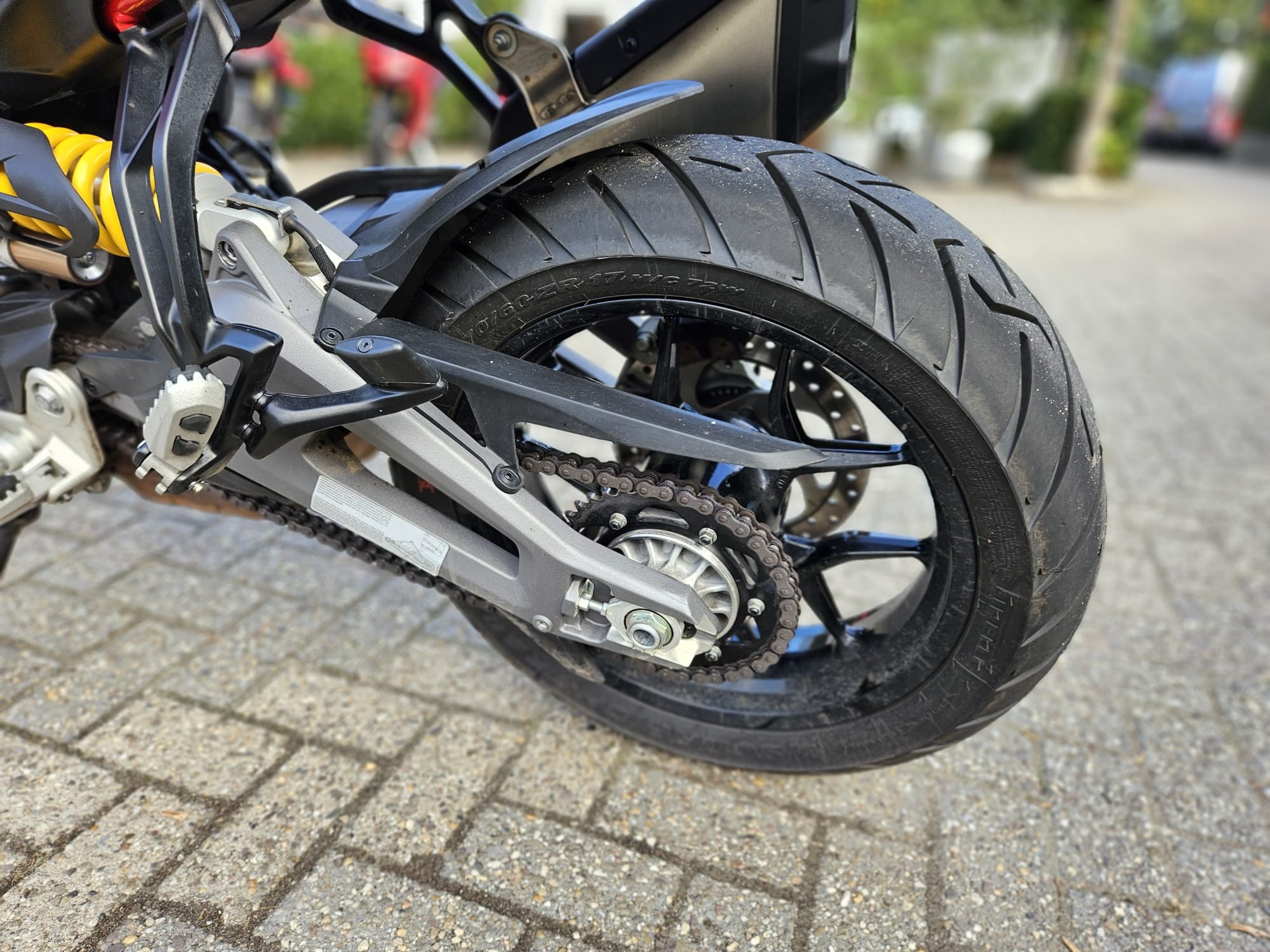 DUCATI Multistrada V2S Red