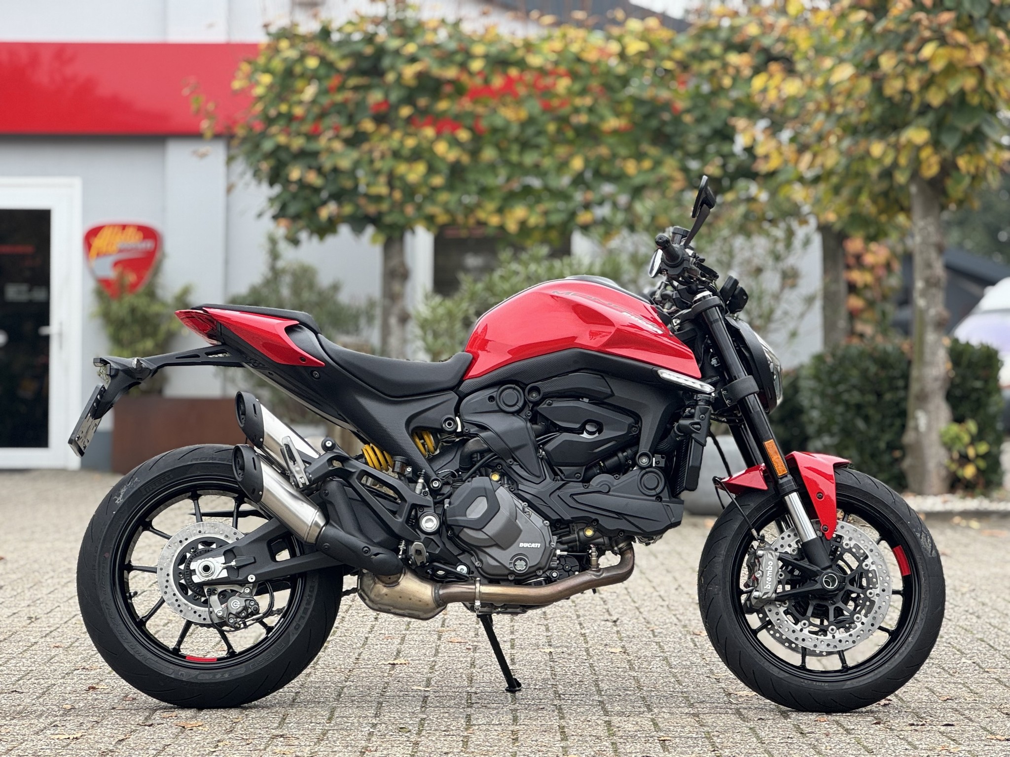 DUCATI Monster Ducati Red