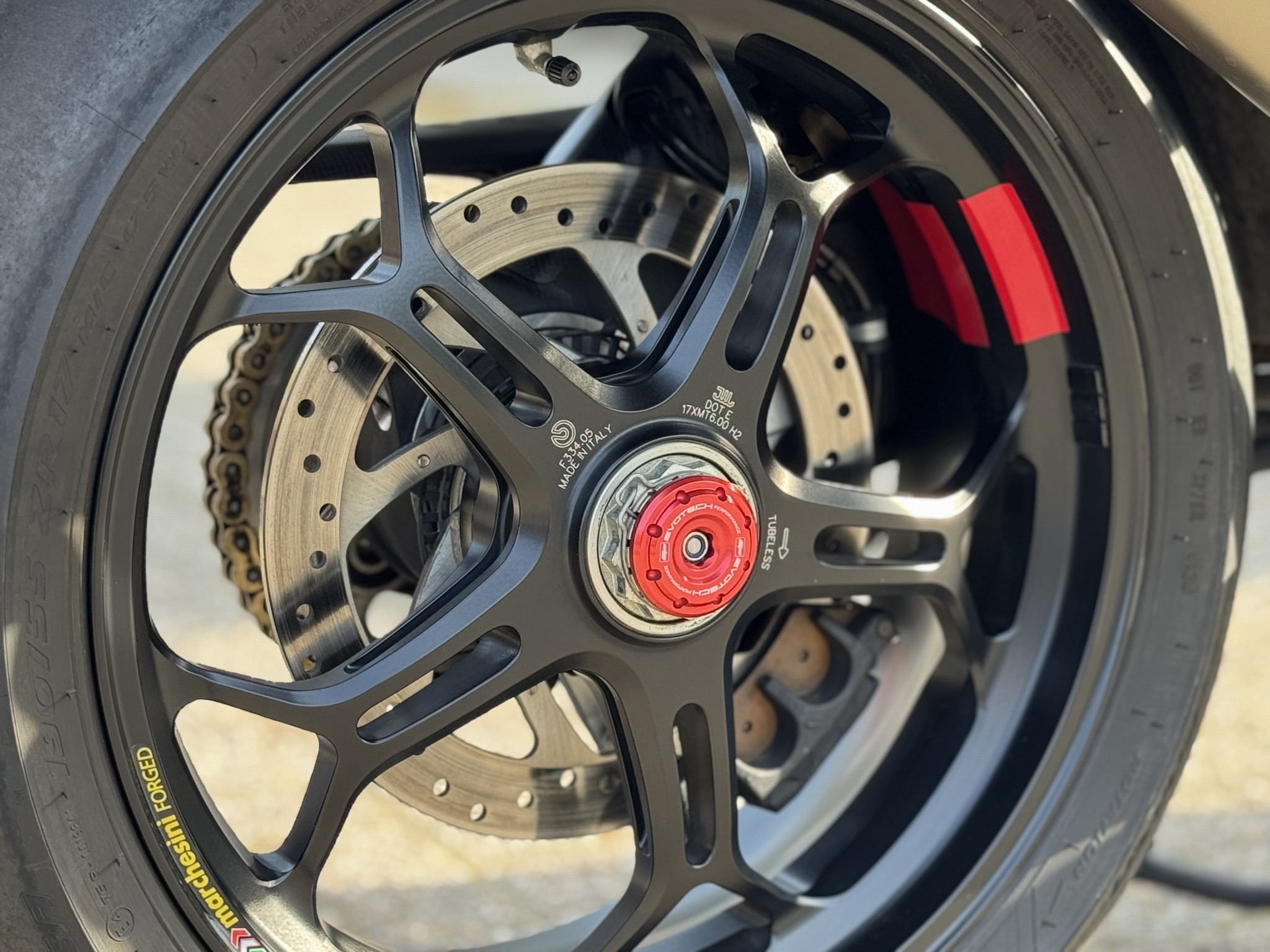 DUCATI Multistrada V4 S Pikes Peak- R