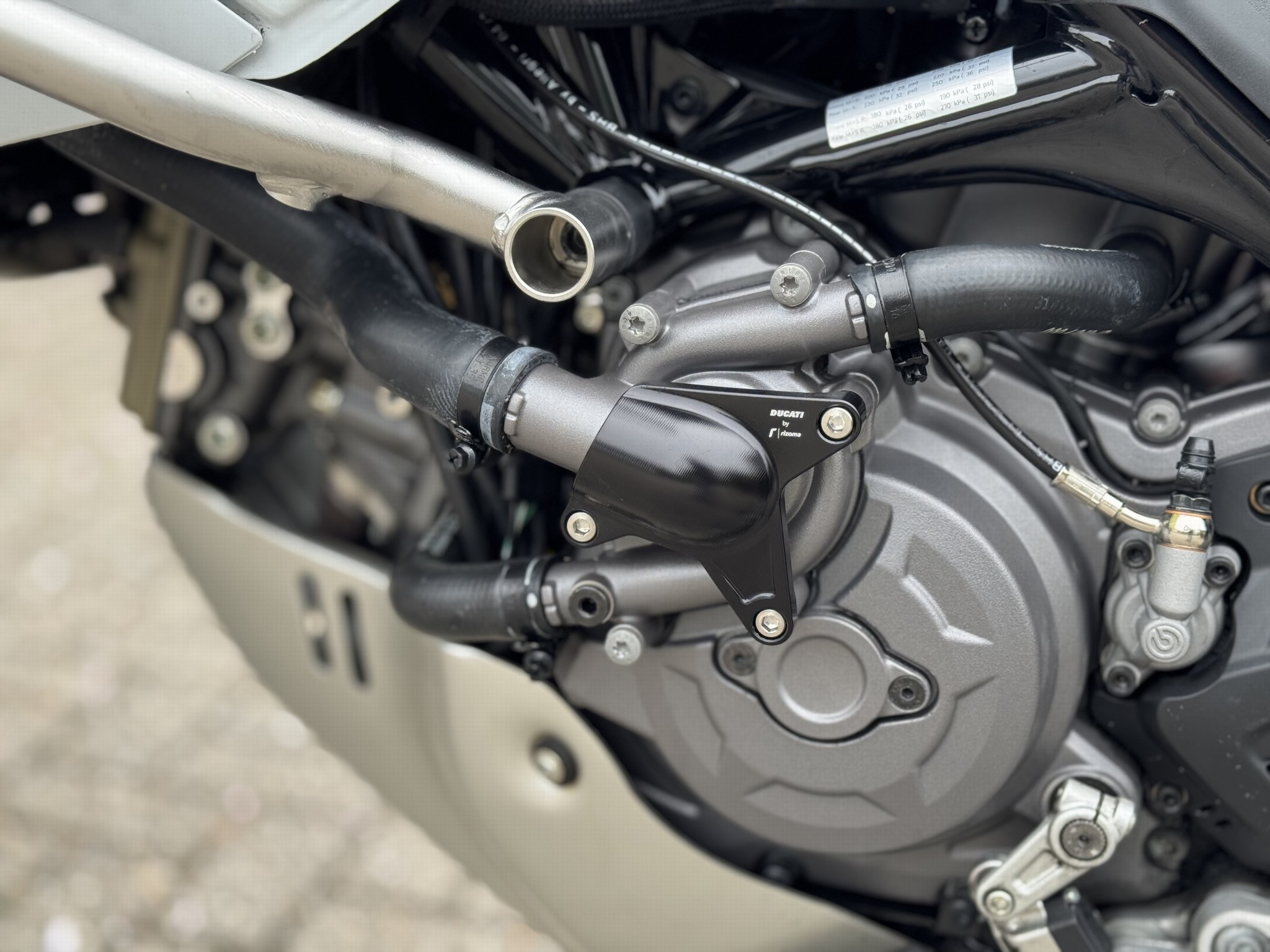DUCATI Desert X