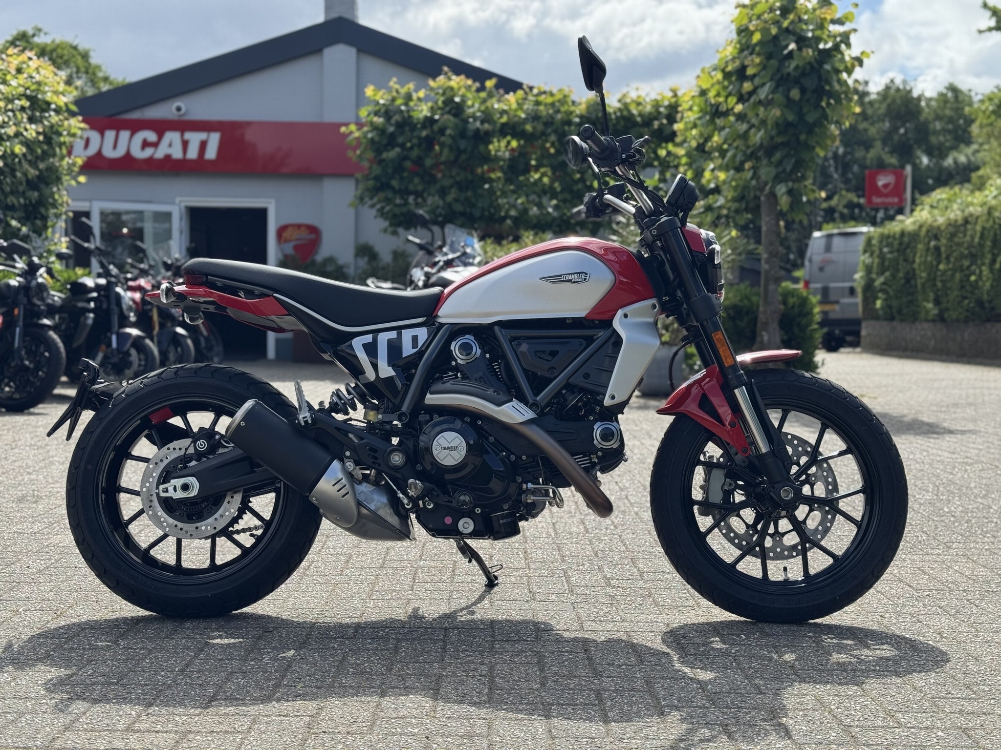 DUCATI Scrambler 2G Icon