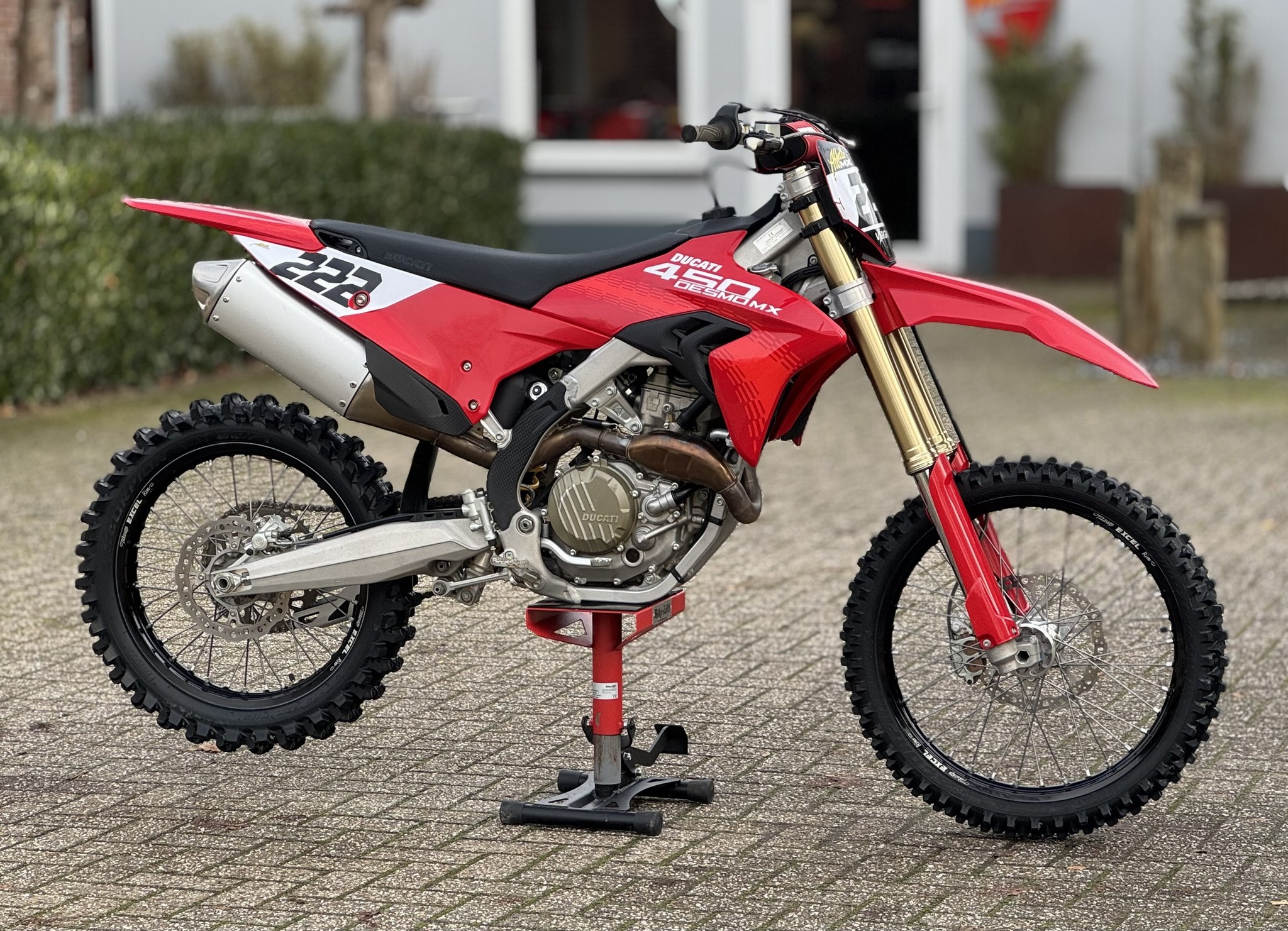 DUCATI Desmo 450 MX