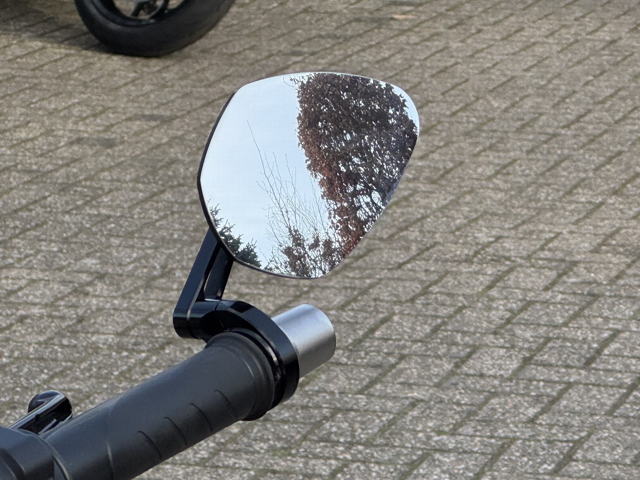 DUCATI Streetfighter V2