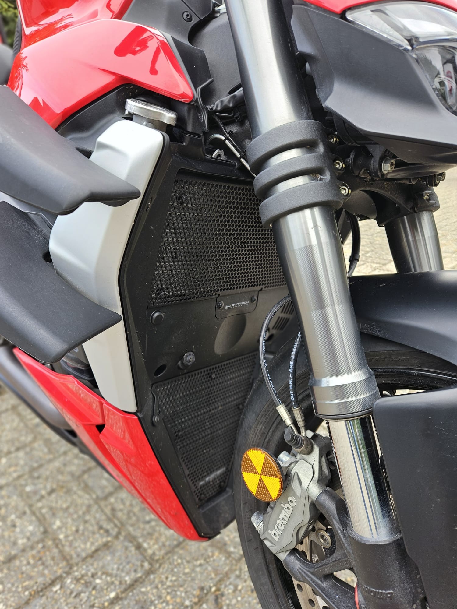 DUCATI Streetfighter V2