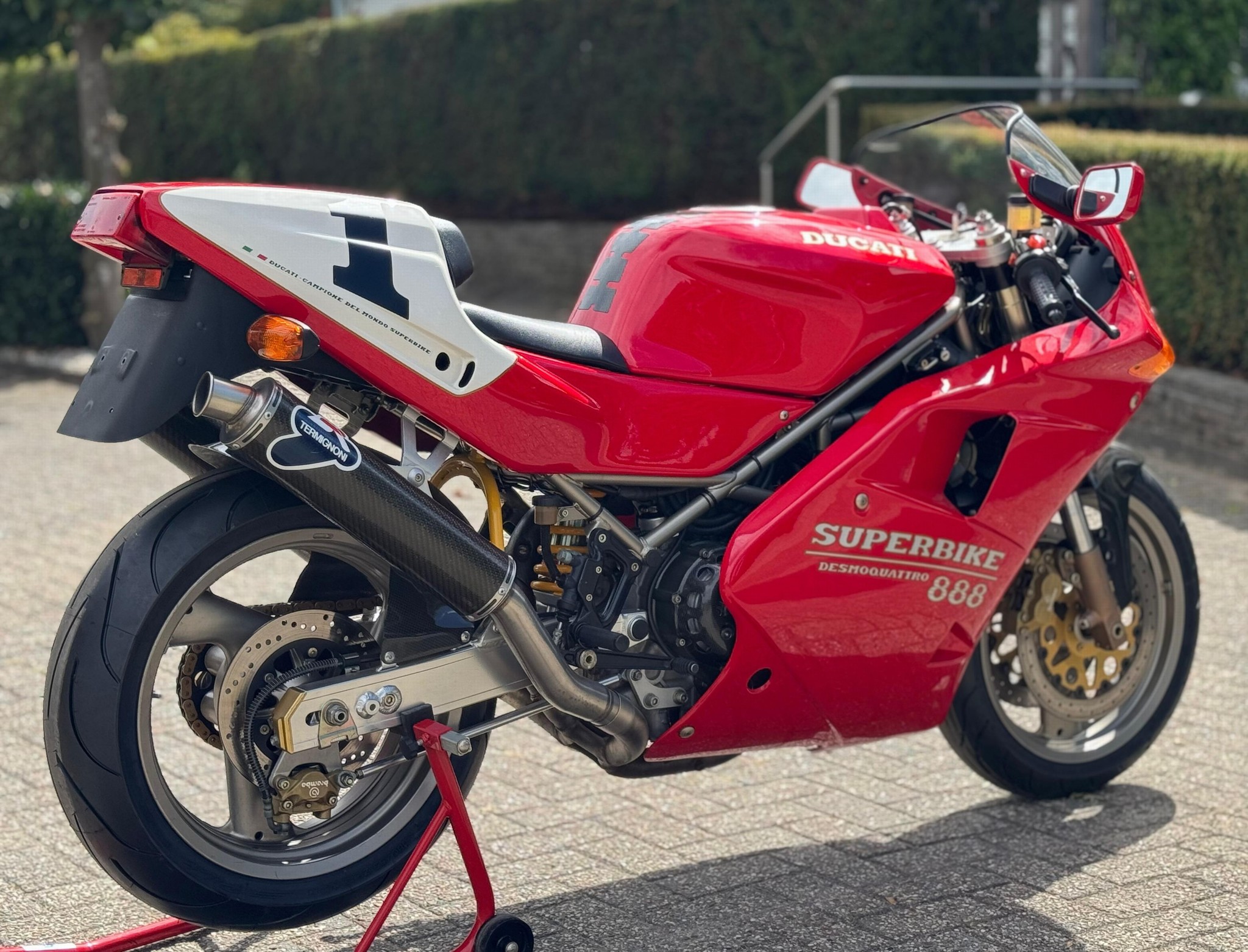 DUCATI 888 SP5