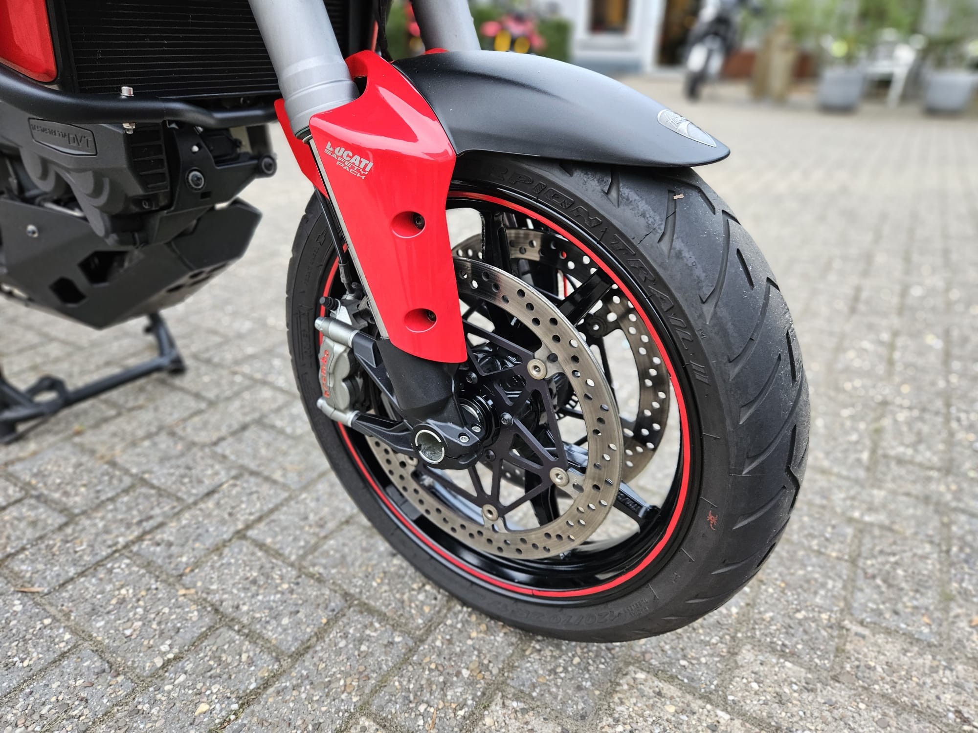 DUCATI MULTISTRADA 1200s