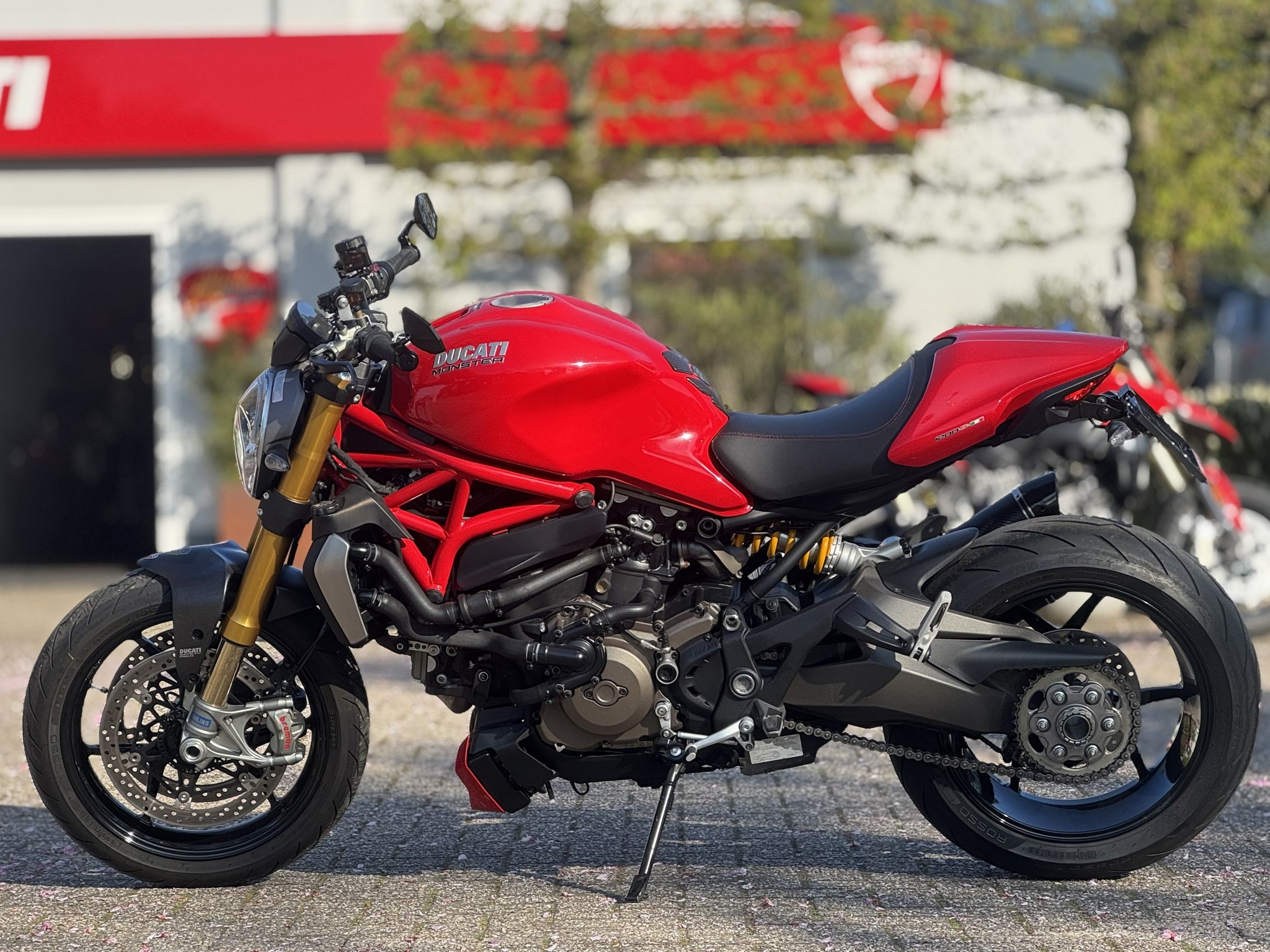 DUCATI Monster 1200 S