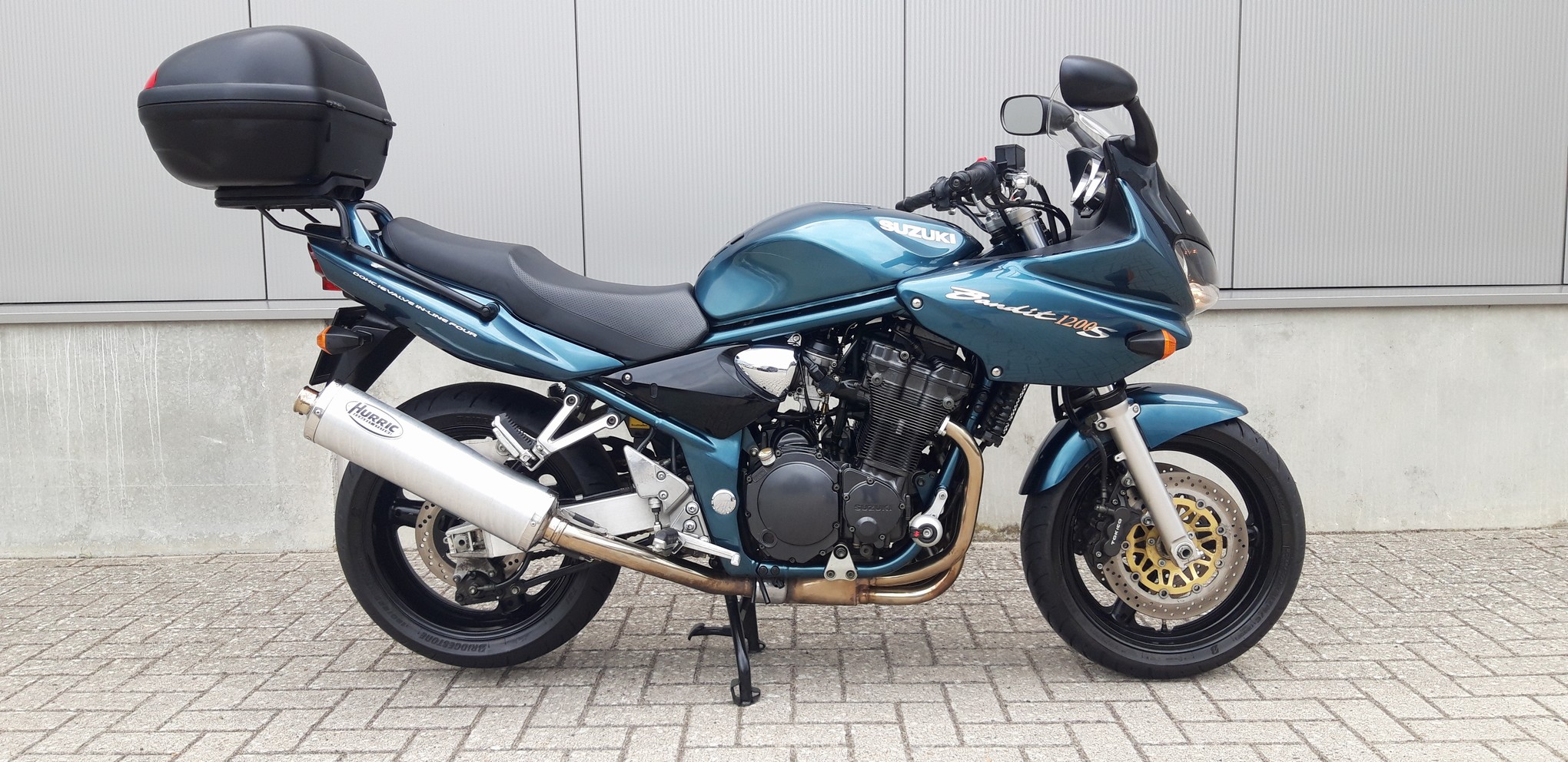 SUZUKI GSF1200S BANDIT