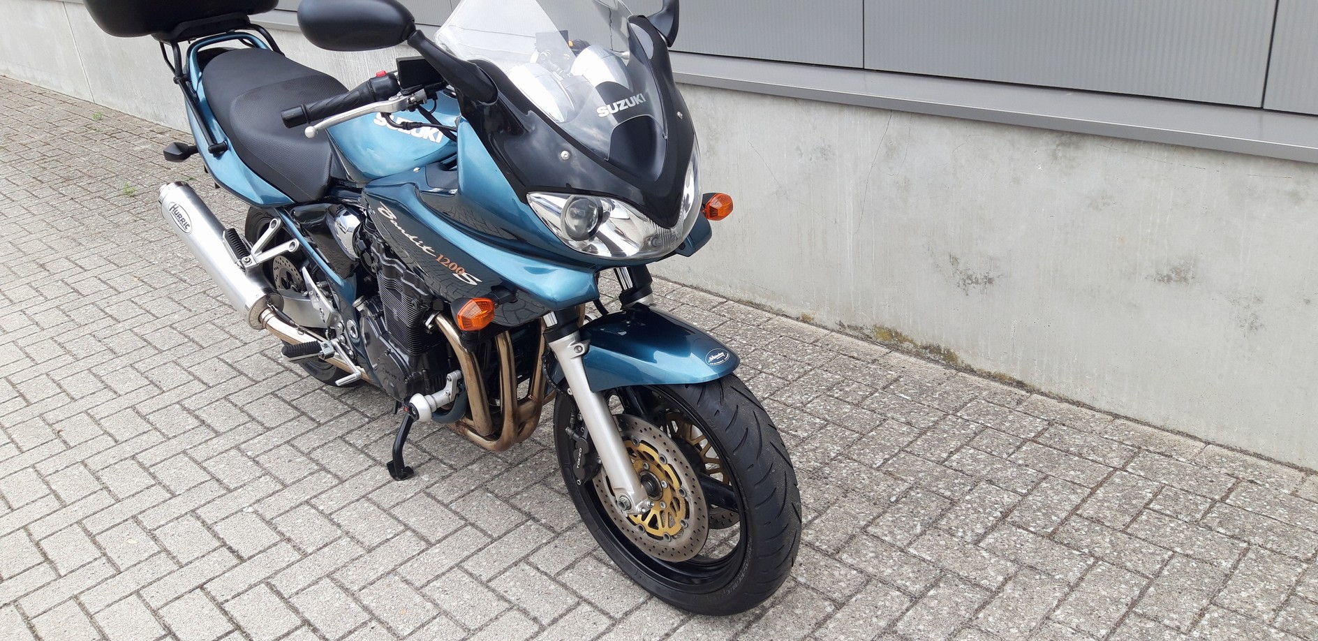 SUZUKI GSF1200S BANDIT