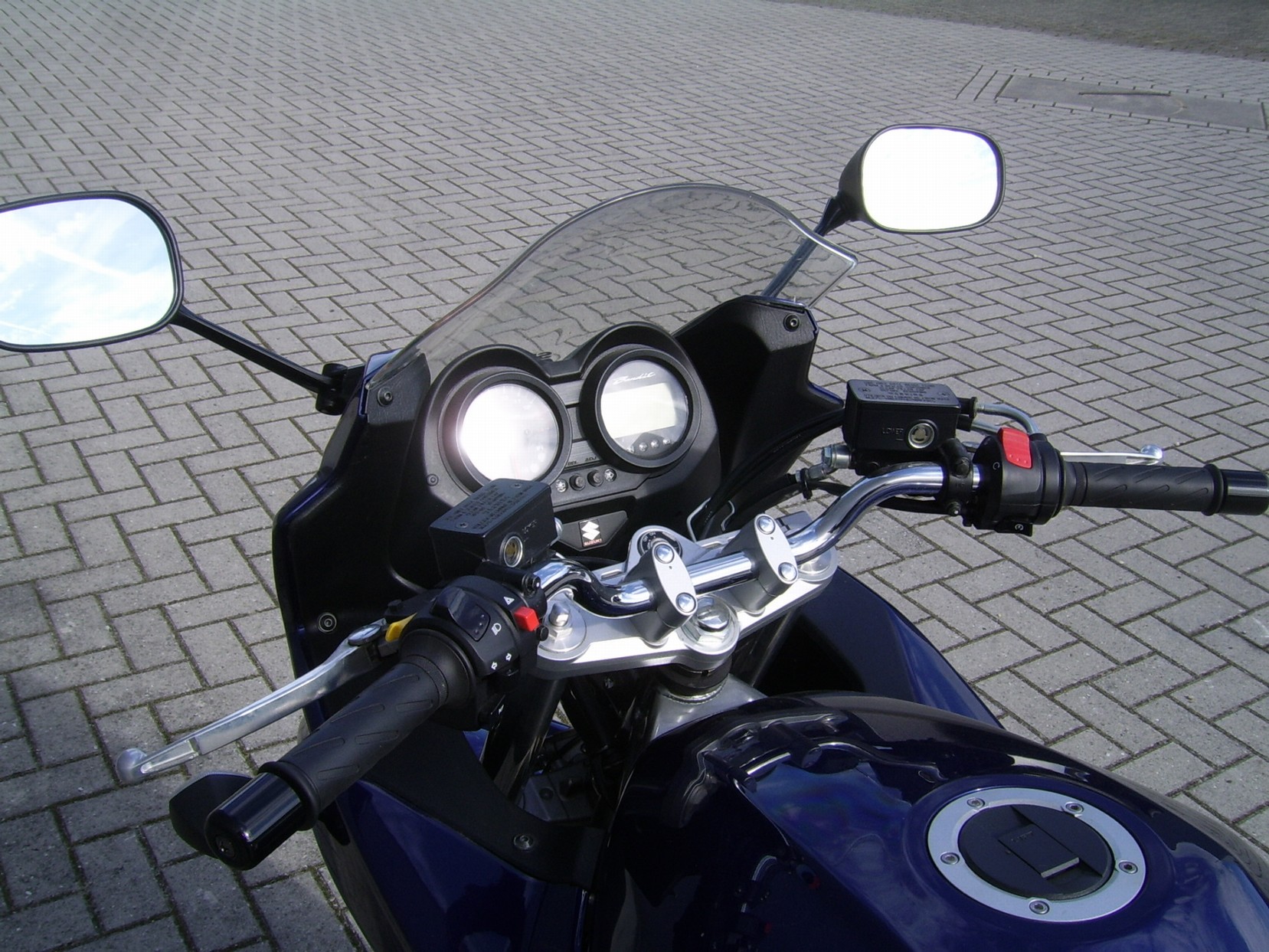 SUZUKI - GSF650 S ABS