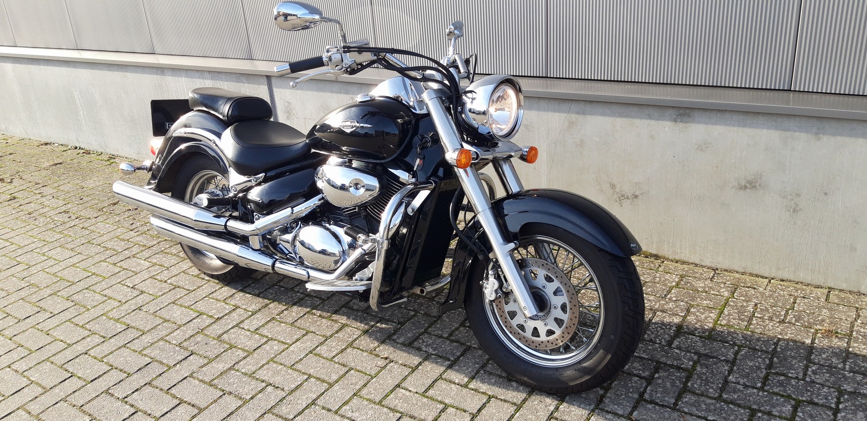 SUZUKI INTRUDER C800LC