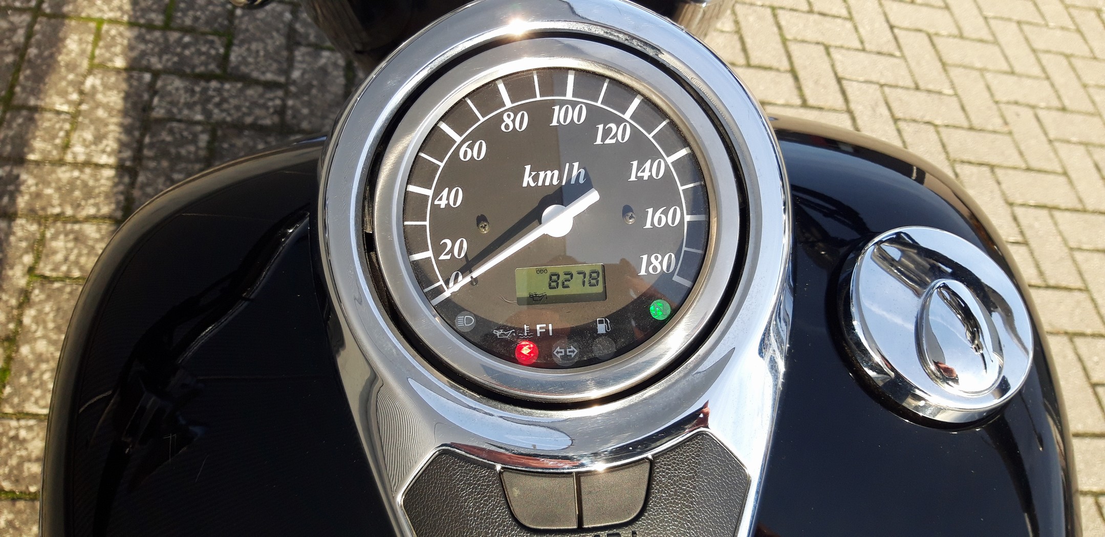 SUZUKI INTRUDER C800LC