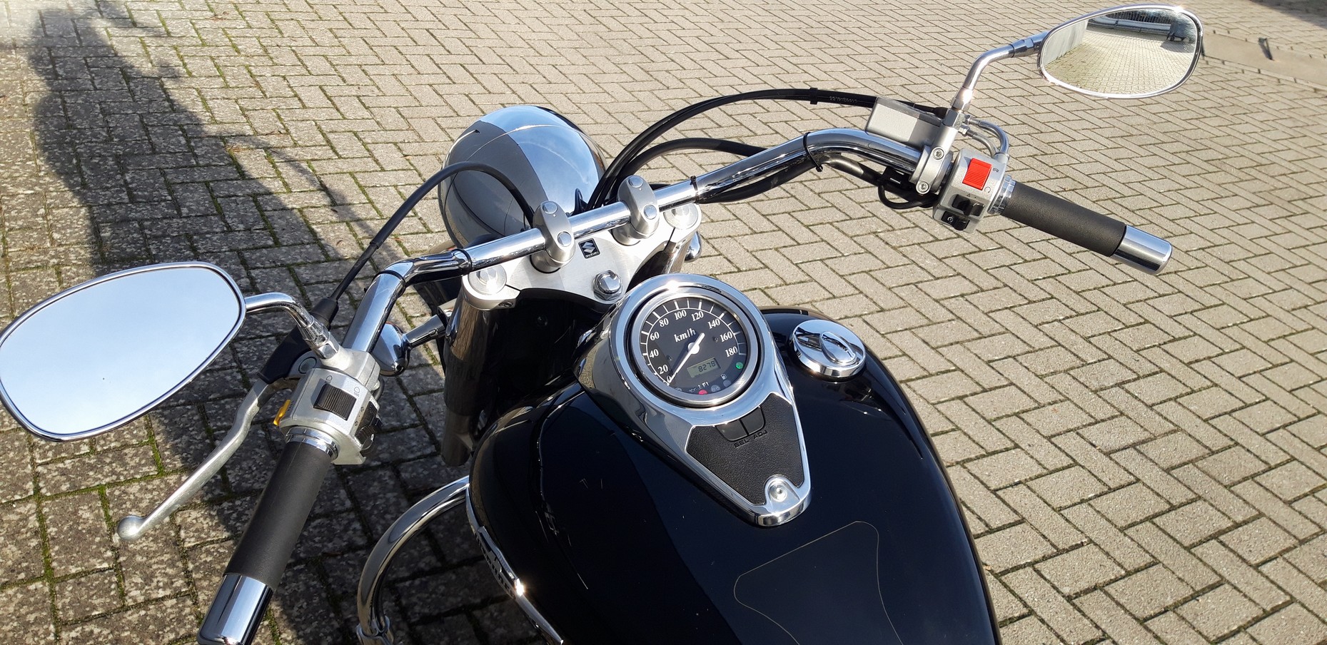 SUZUKI INTRUDER C800LC