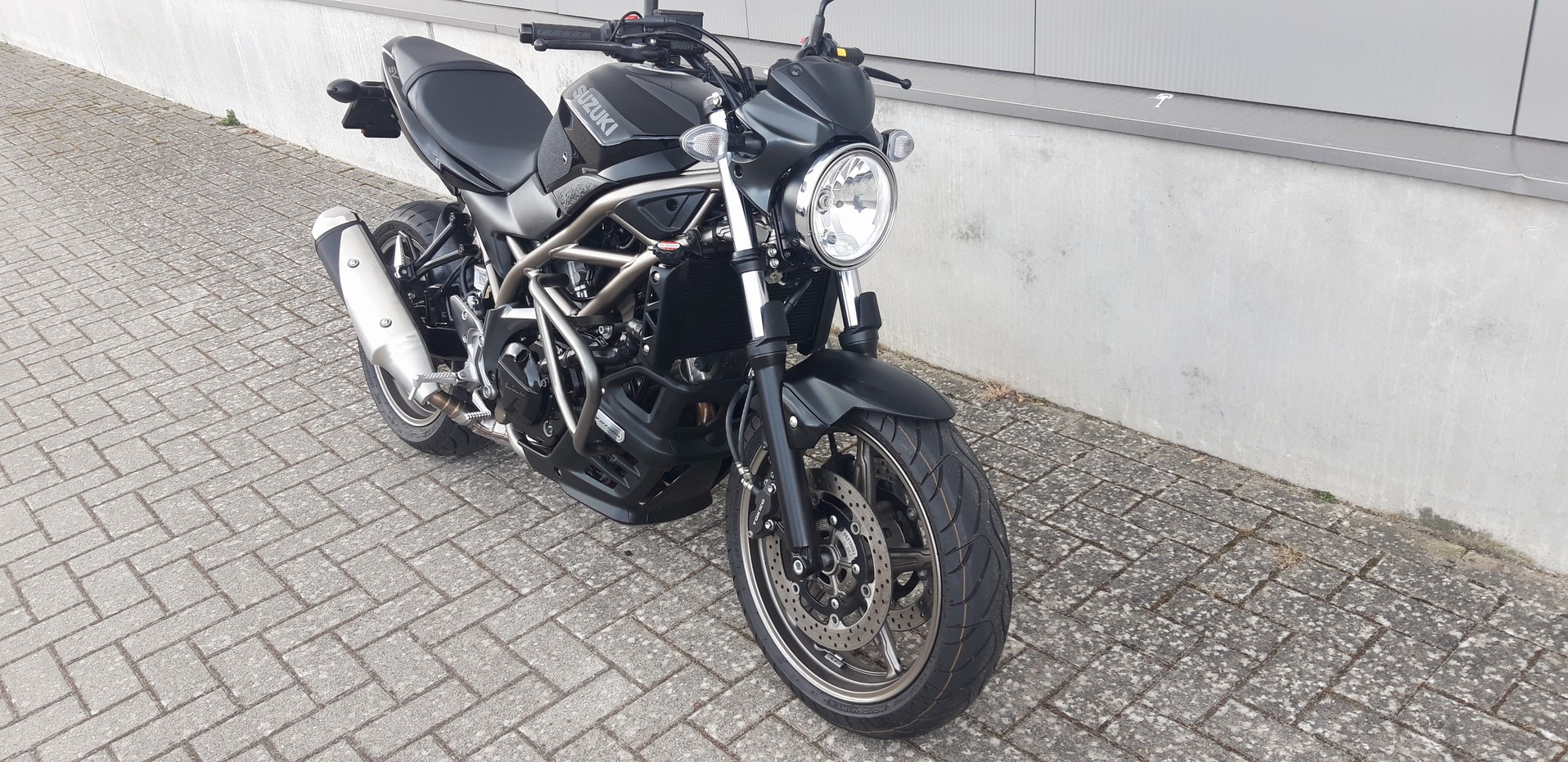 SUZUKI SV650A